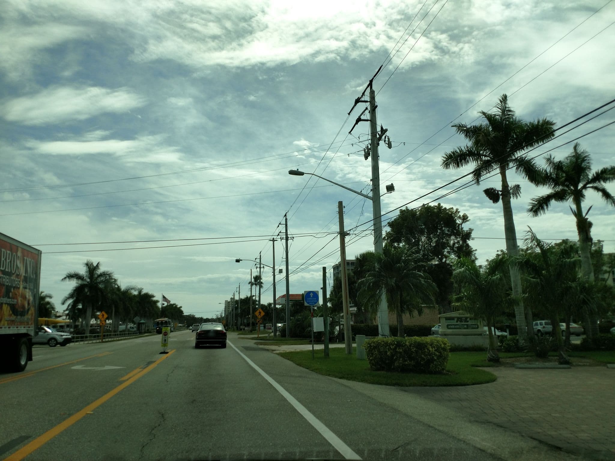 Street view near Island Reef 504 Condo, Fort Myers Beach — © raveneye (CC BY-SA · Mapillary)