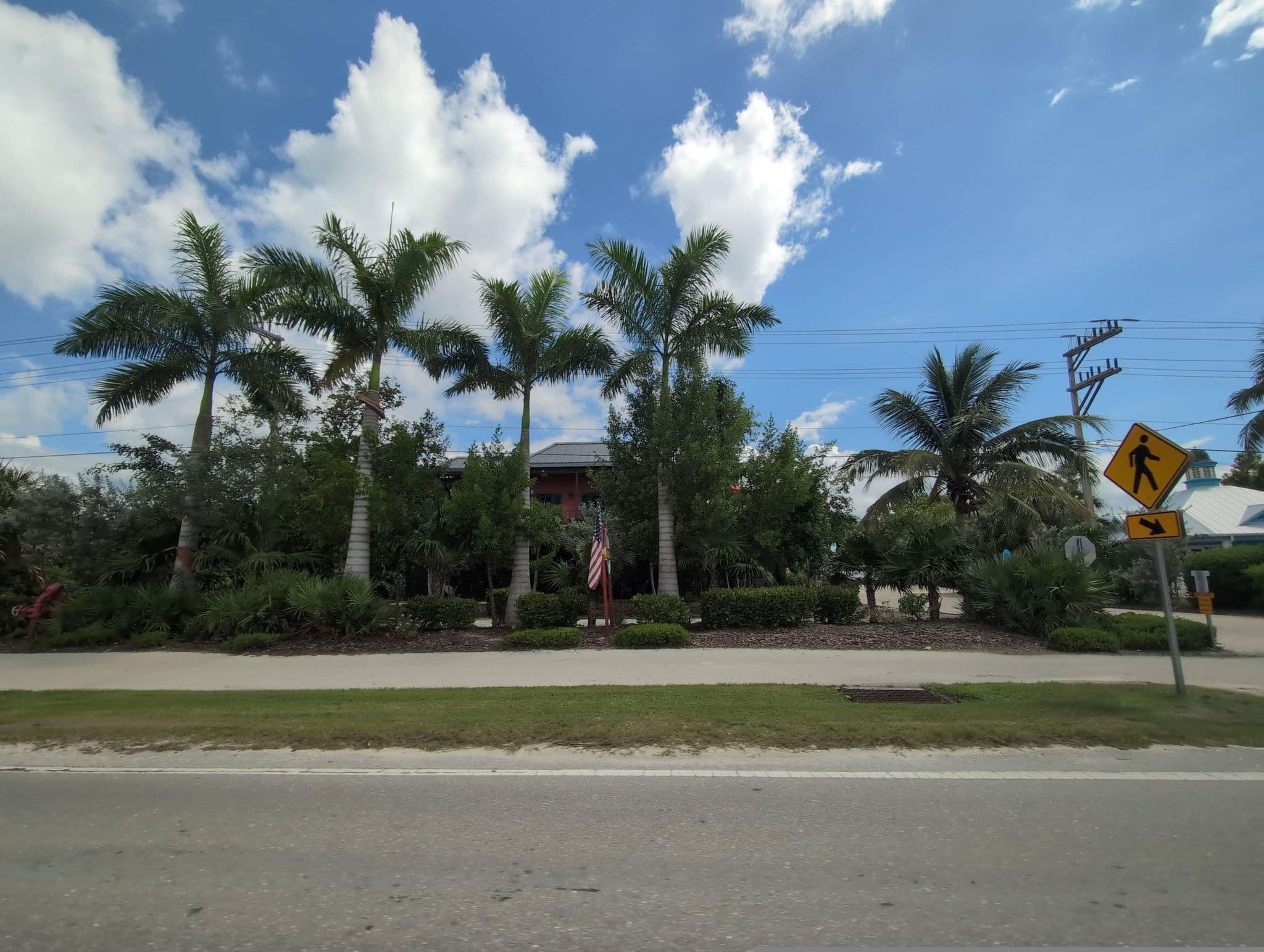 Street view near AZO MEETING, Sanibel — © jakerules (CC BY-SA · Mapillary)