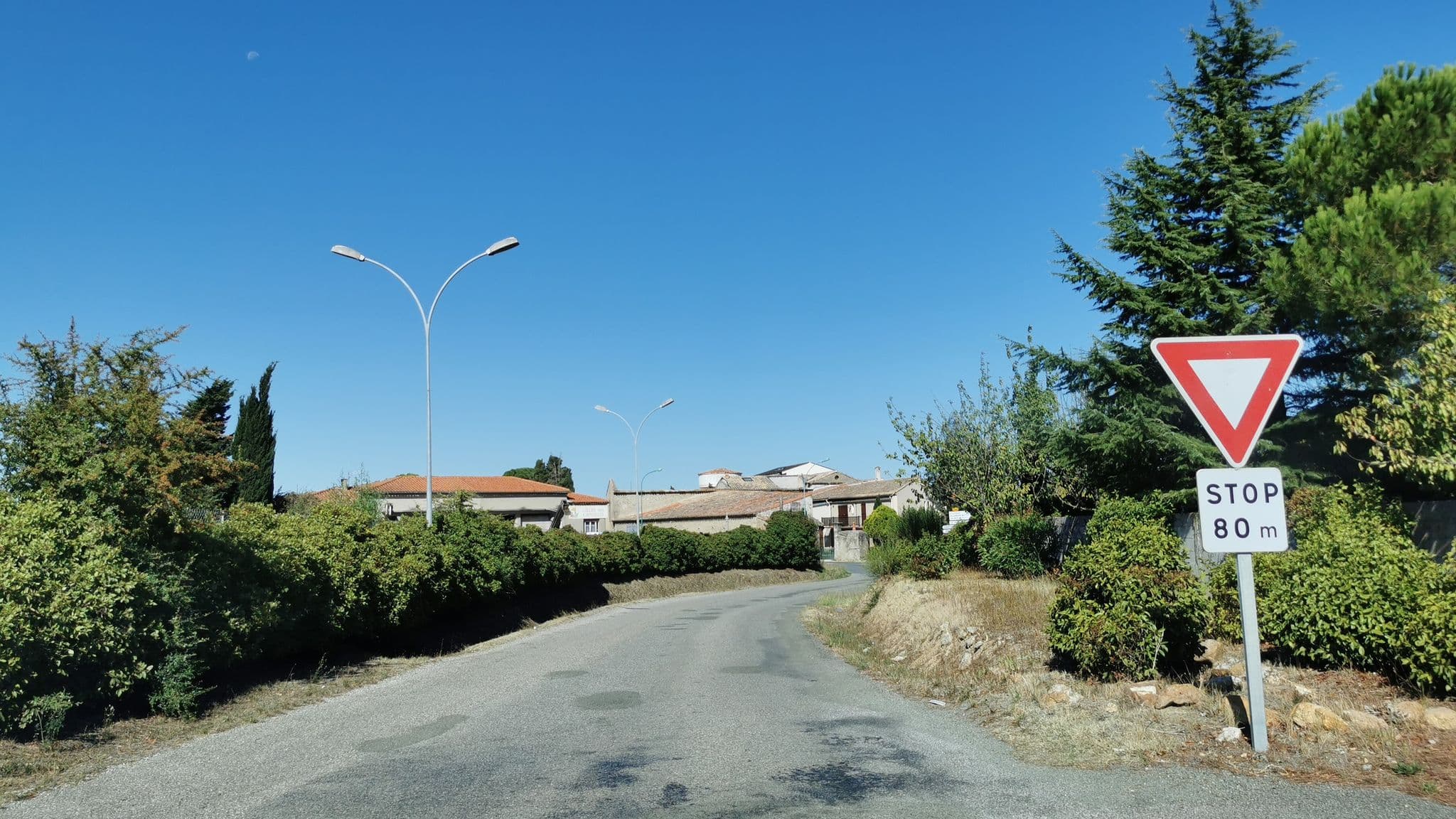 Street view near Maison D architecte chez Huguette, Conques-sur-Orbiel — © percherie (CC BY-SA · Mapillary)