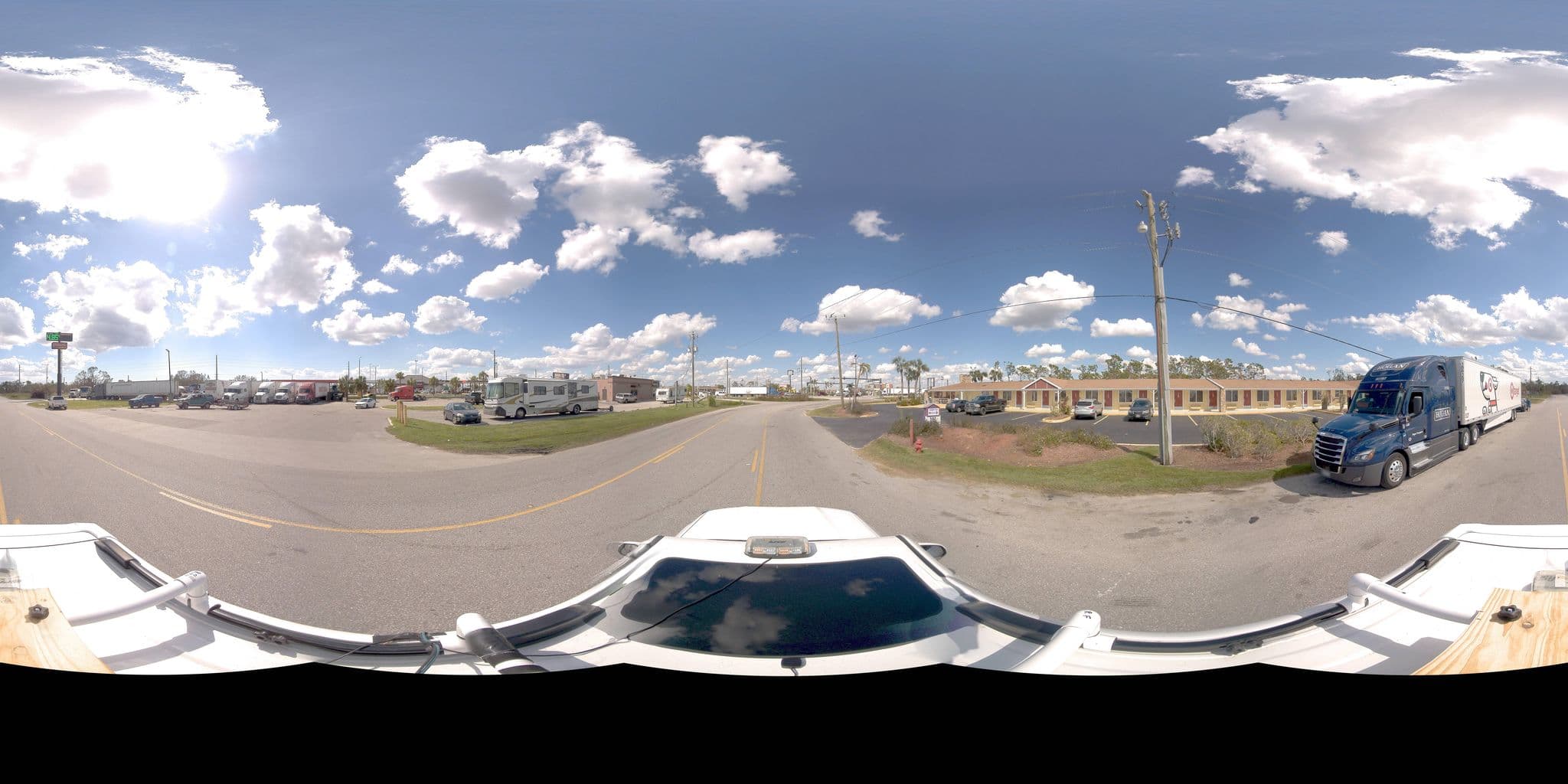 Street view near Motel 6 Punta Gorda, Charlotte Park — © Sitetour (CC BY-SA · Mapillary)