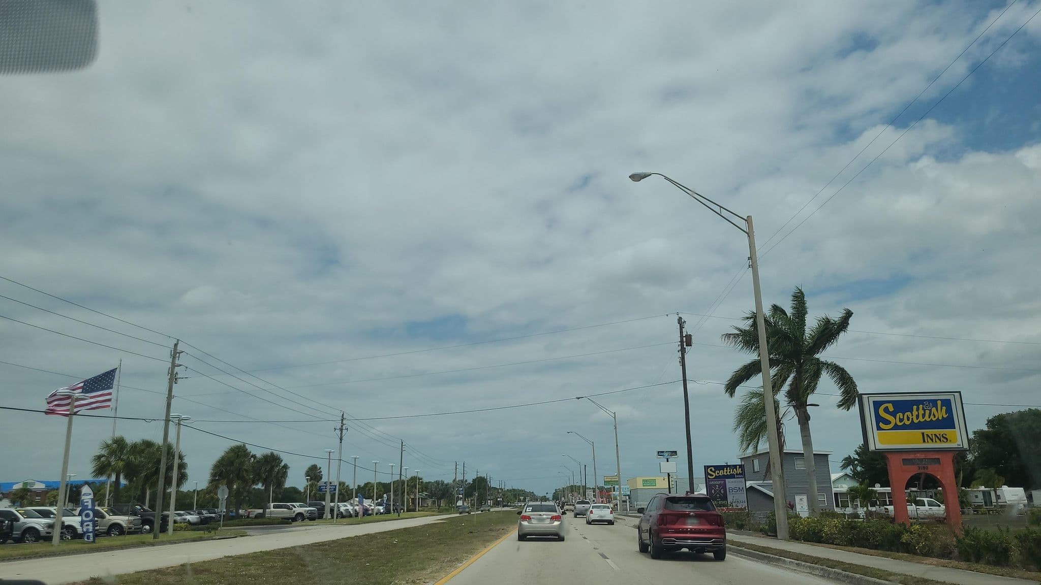 Street view near Scottish Inns, Okeechobee — © jacklehoullier (CC BY-SA · Mapillary)