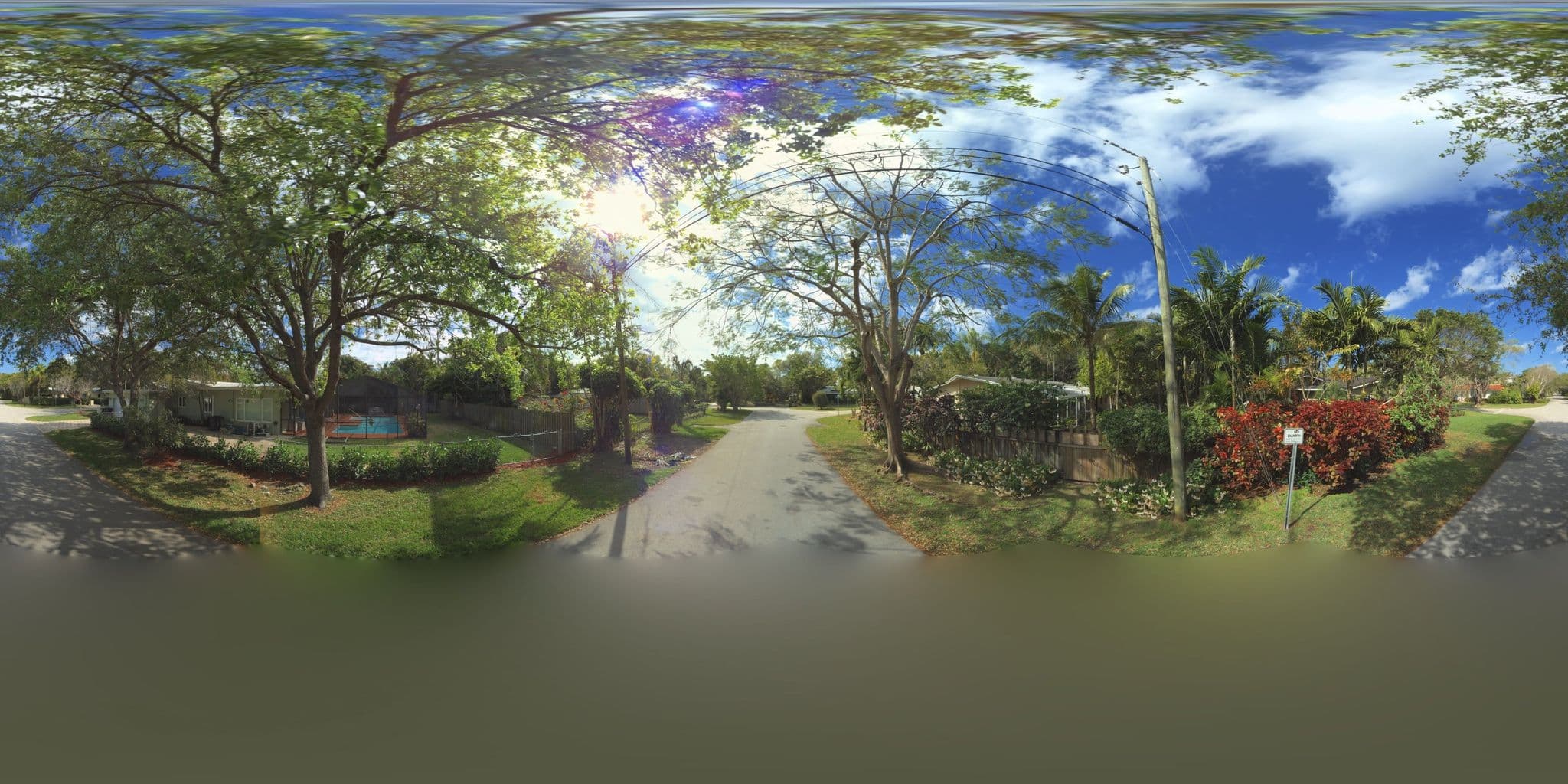 Street view near Beachcliff Resorts, South Miami — © microsoft (CC BY-SA · Mapillary)