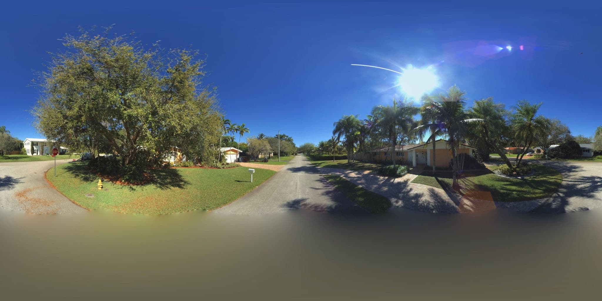 Street view near ©®, South Miami — © microsoft (CC BY-SA · Mapillary)