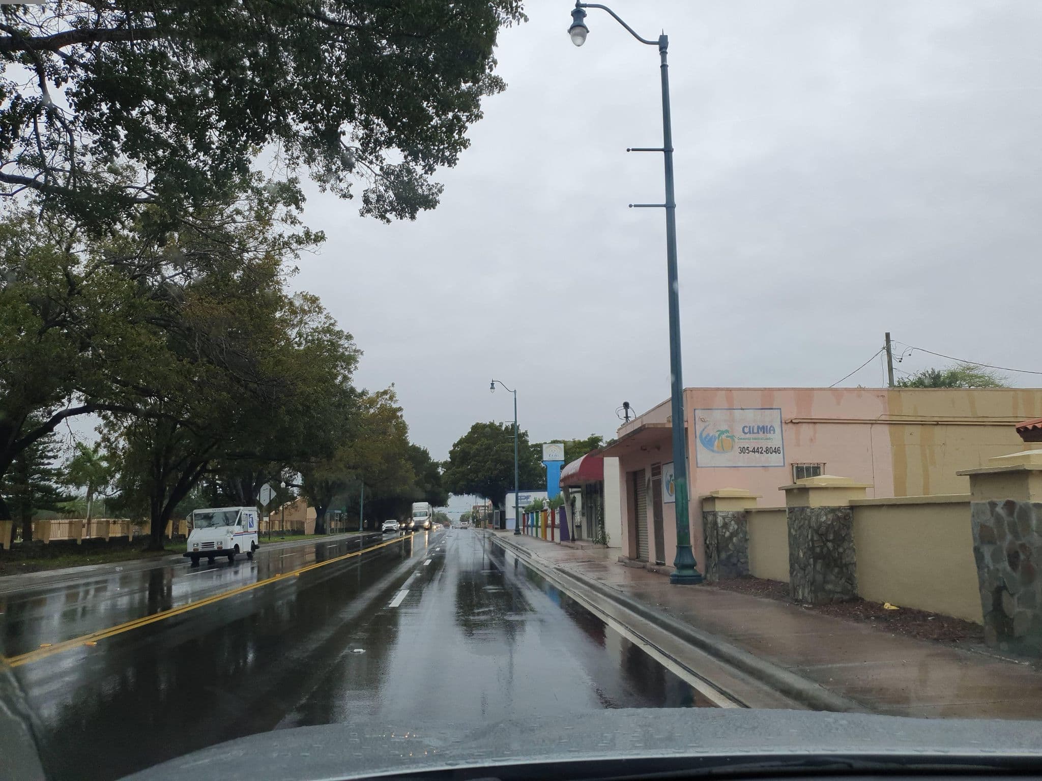 Street view near Burke's Motel, West Miami — © teddy73 (CC BY-SA · Mapillary)