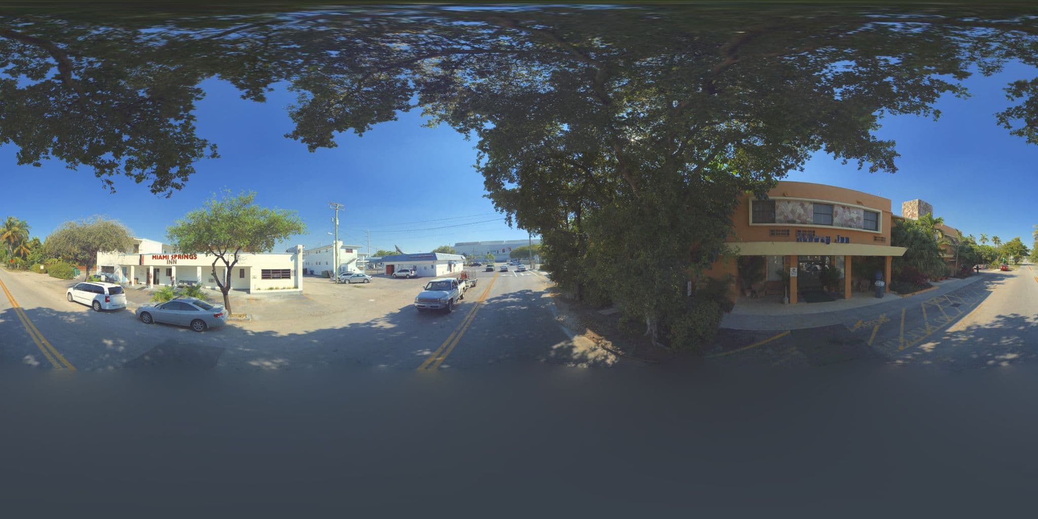 Street view near Runway Inn, Miami Springs — © microsoft (CC BY-SA · Mapillary)