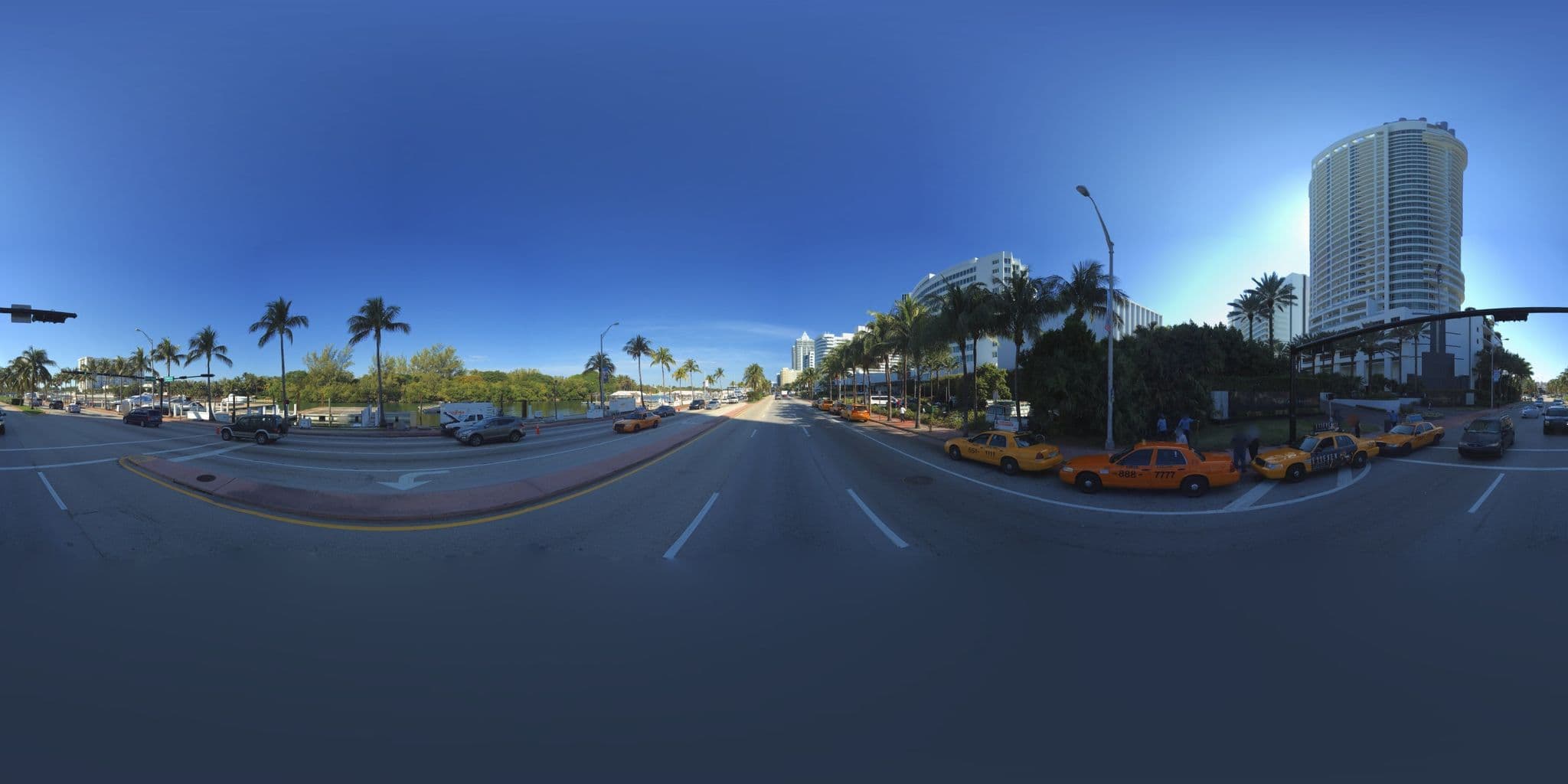 Street view near Jet Luxury Resorts at Fontainebleau, Miami Beach — © microsoft (CC BY-SA · Mapillary)