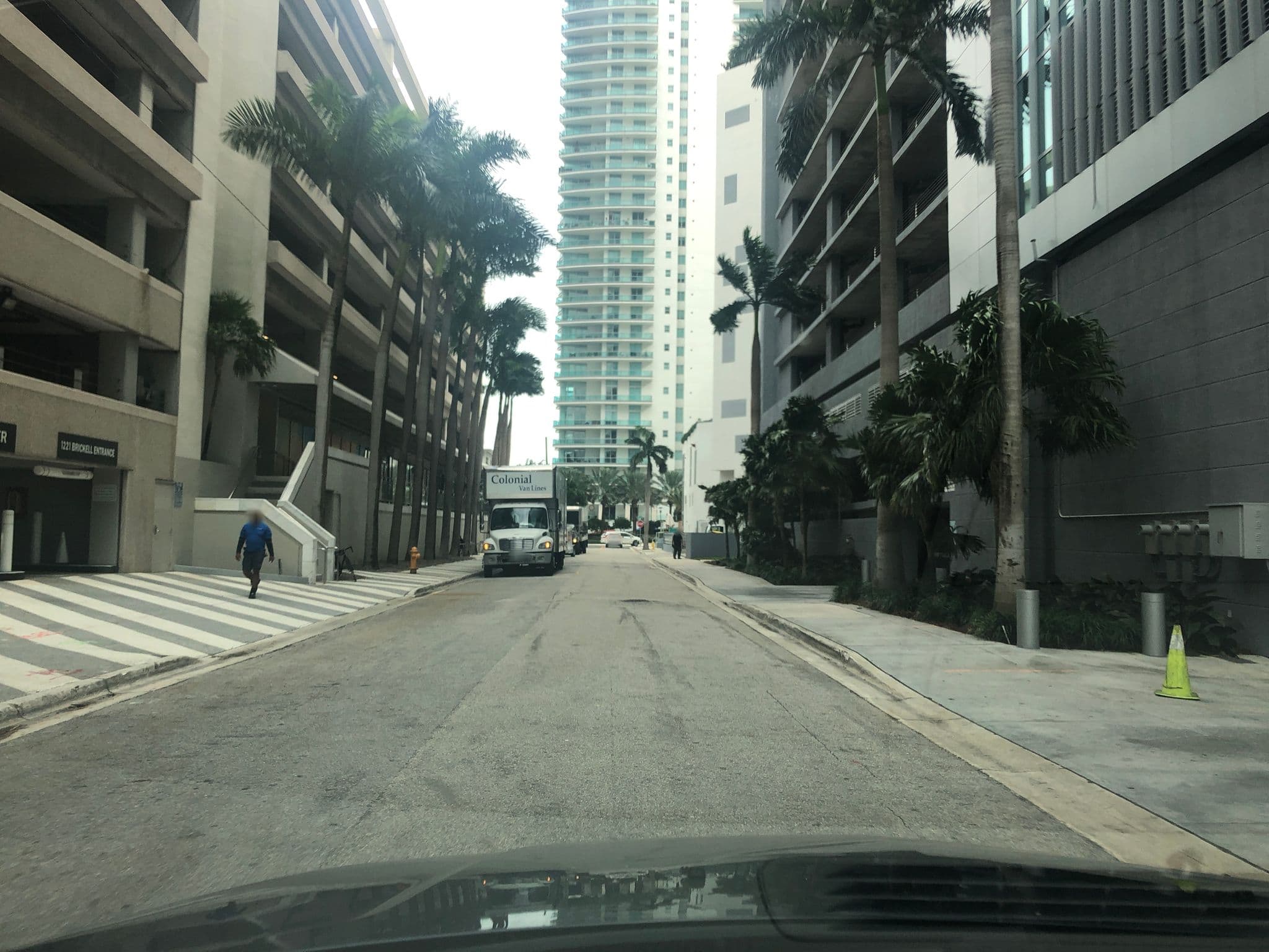 Street view near Hotel AKA Brickell, Miami — © luisjmateo (CC BY-SA · Mapillary)