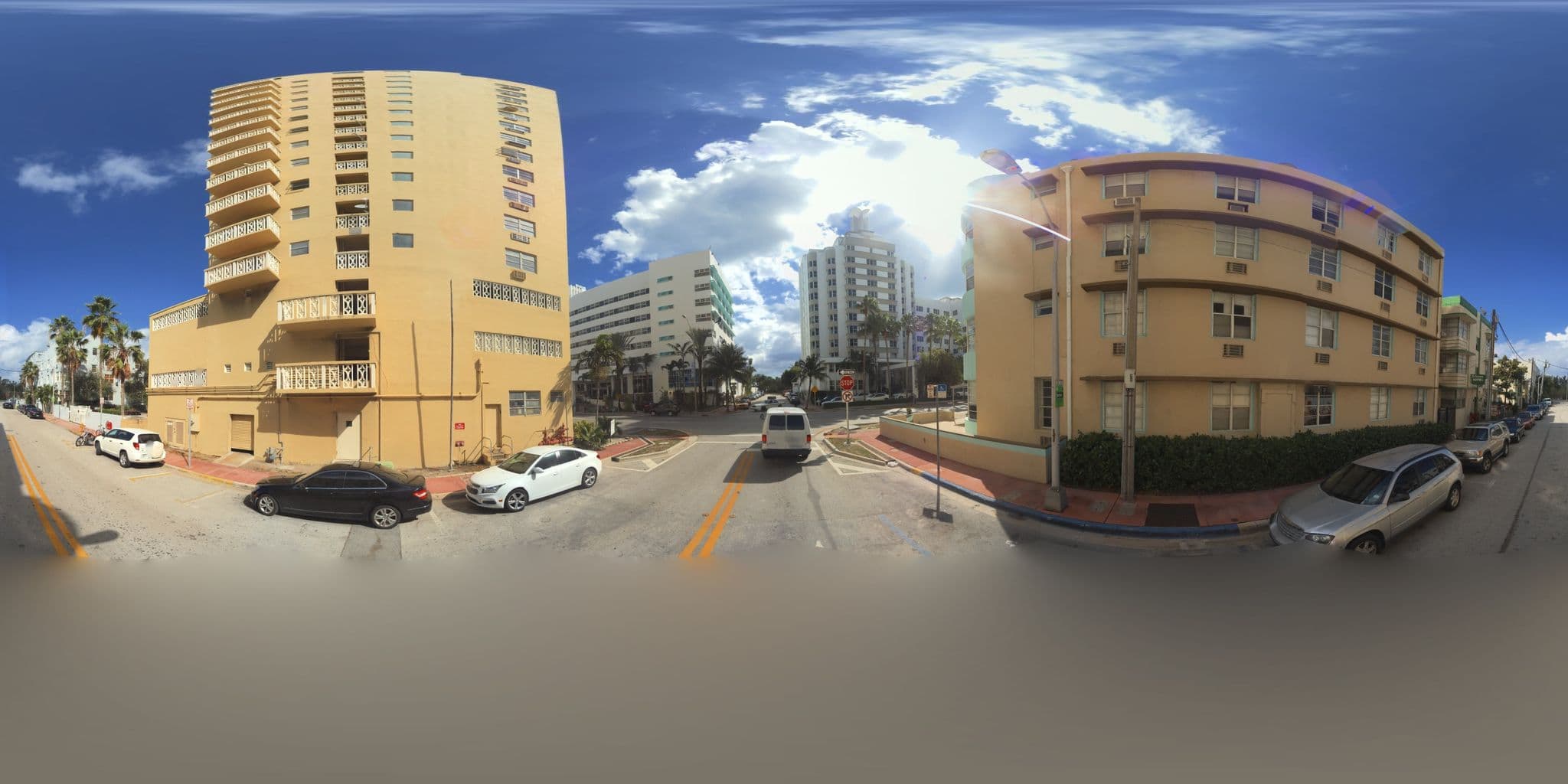 Street view near Bellamar Hotel, Miami Beach — © microsoft (CC BY-SA · Mapillary)