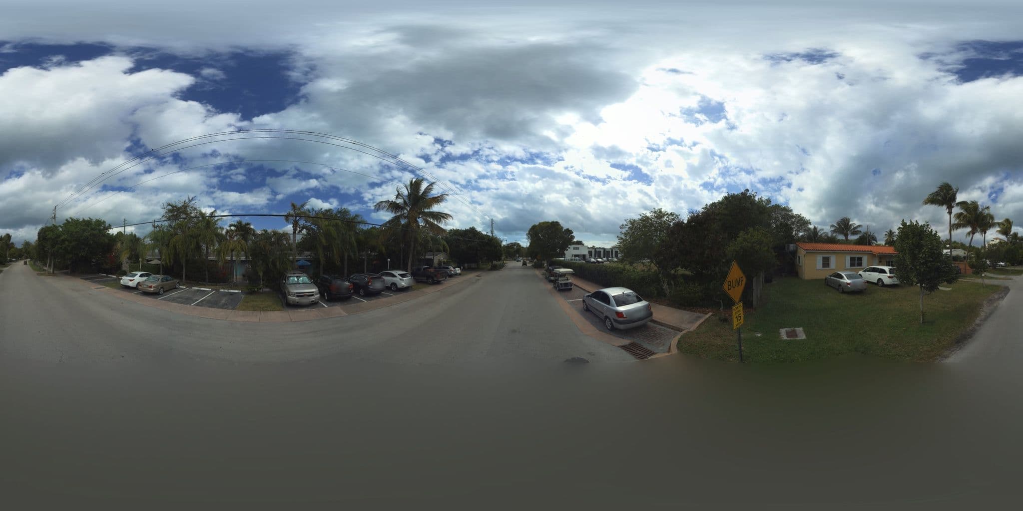Street view near Park-Side Cottages 325 Fernwood Rd., Key Biscayne — © microsoft (CC BY-SA · Mapillary)