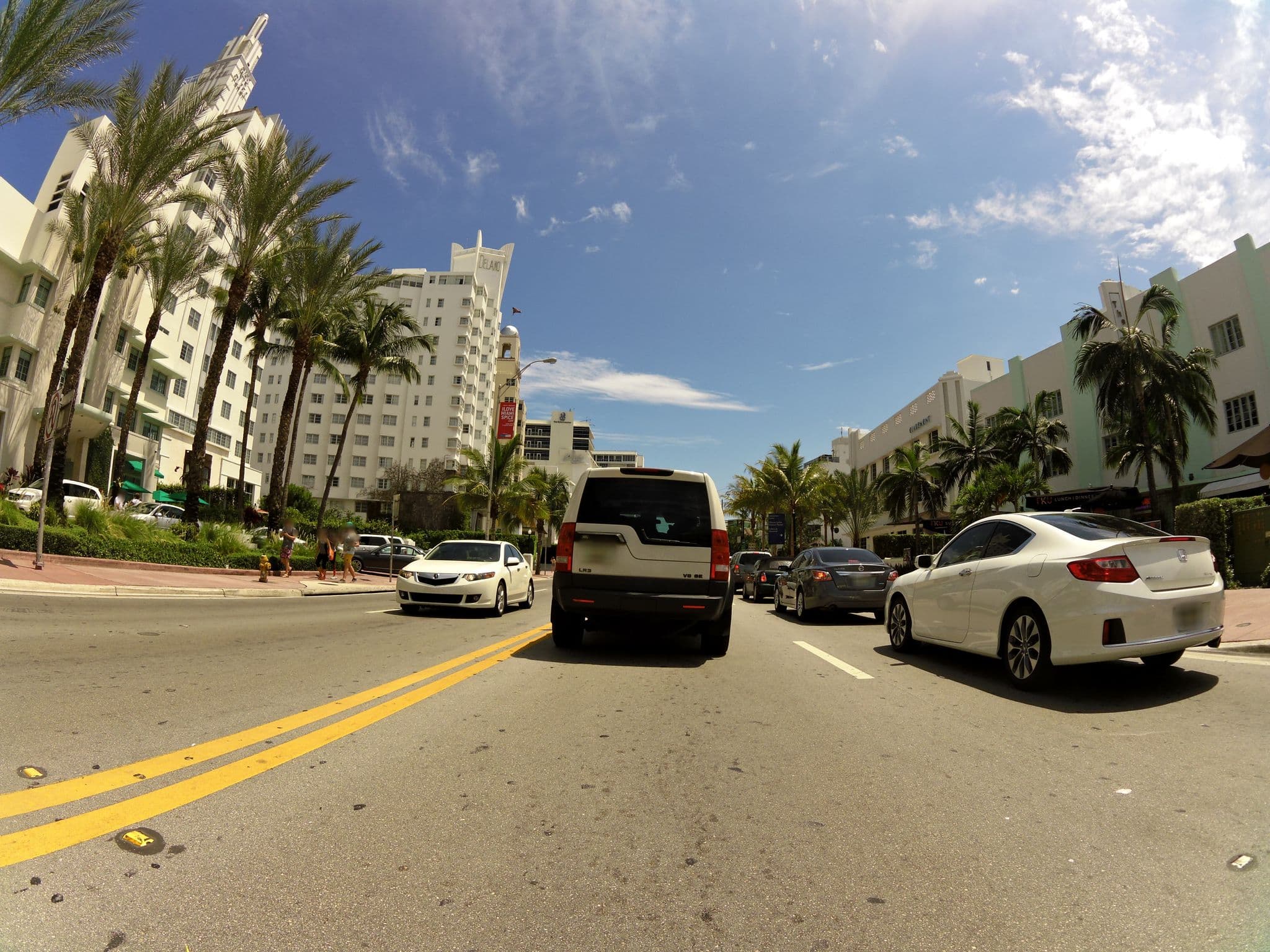 Street view near Turf Club On The Dorset, Miami Beach — © jlevente (CC BY-SA · Mapillary)