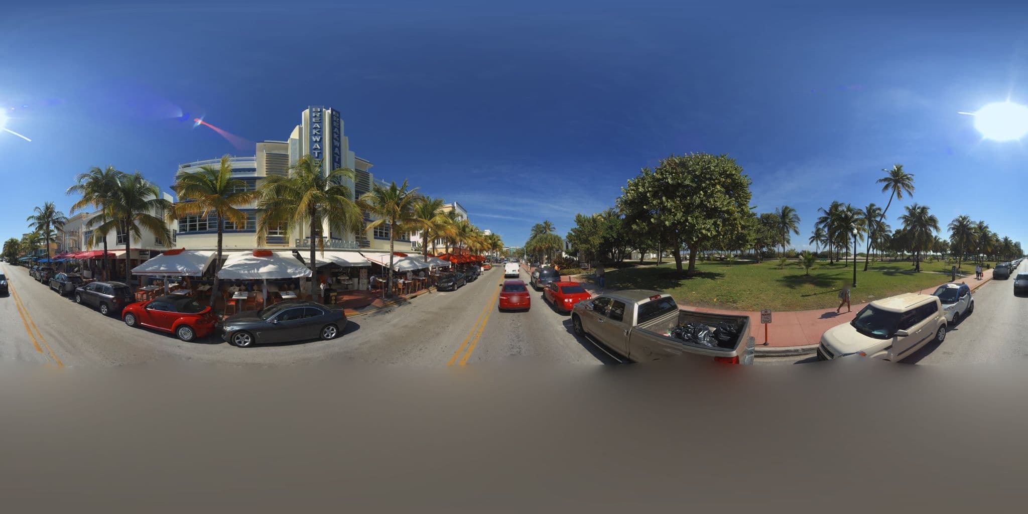 Street view near esplendor hotle breakwater, Miami Beach — © microsoft (CC BY-SA · Mapillary)