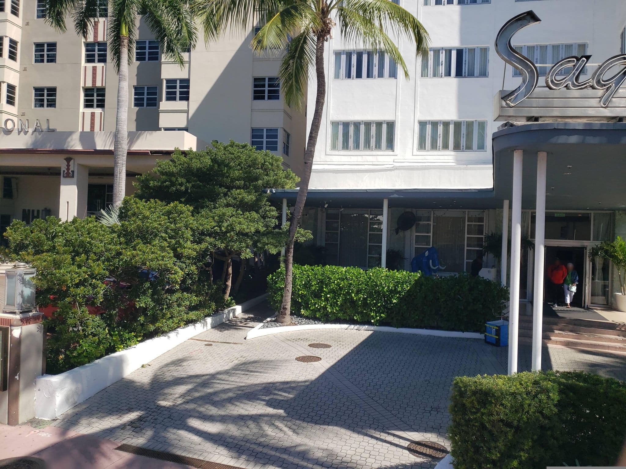 Street view near Irie Weekend Hotel, Miami Beach — © mapfool (CC BY-SA · Mapillary)