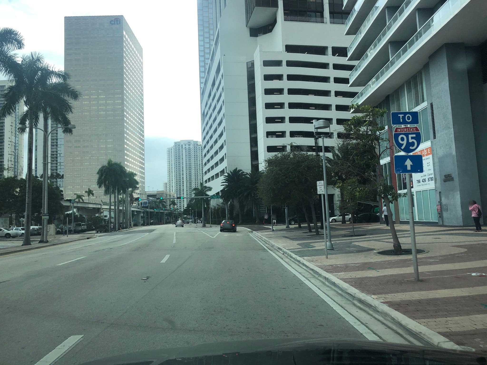 Street view near Luxury Apartments at 50 Biscayne, Miami — © luisjmateo (CC BY-SA · Mapillary)