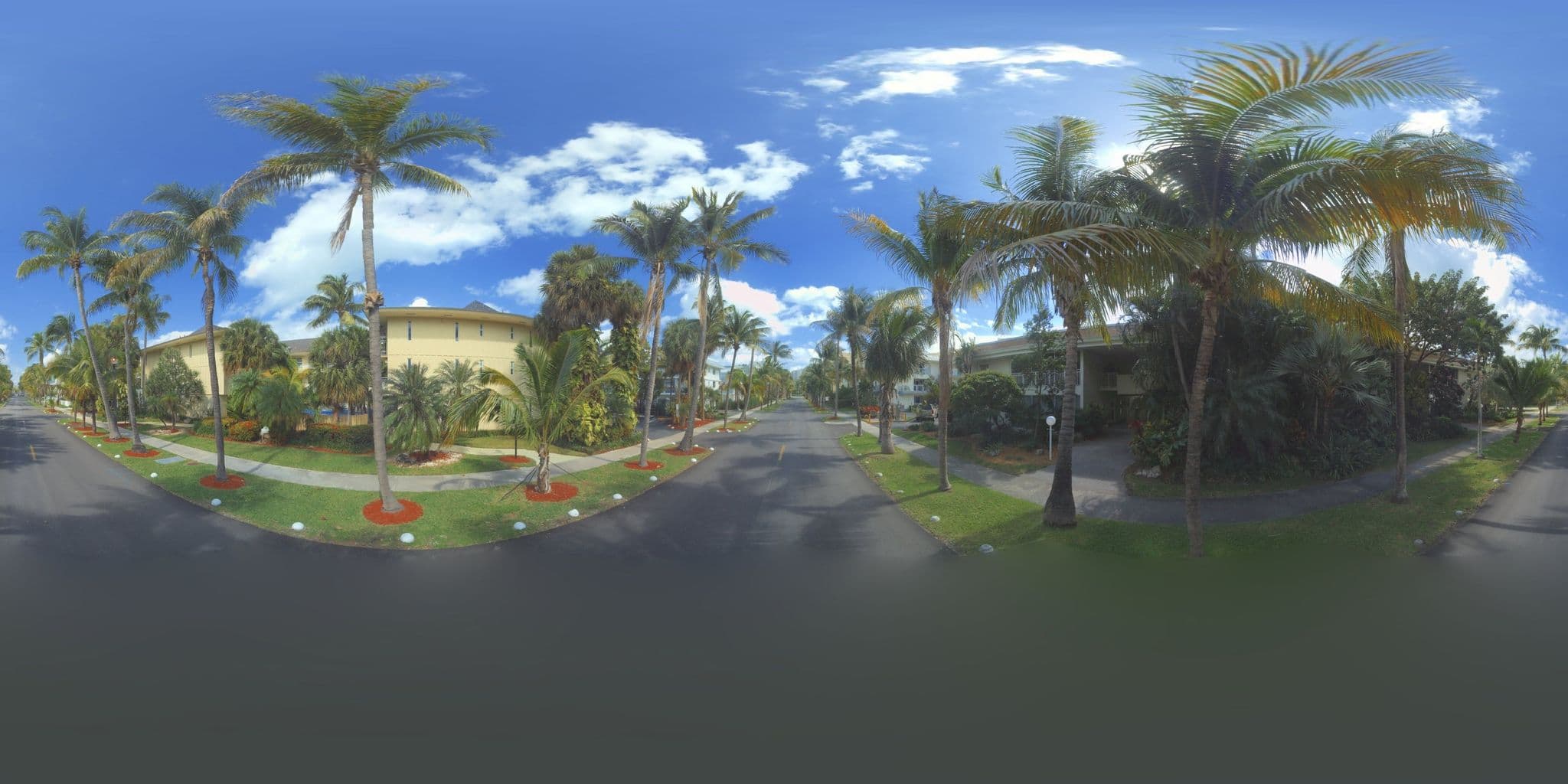 Street view near RDW Key Biscayne, Key Biscayne — © microsoft (CC BY-SA · Mapillary)