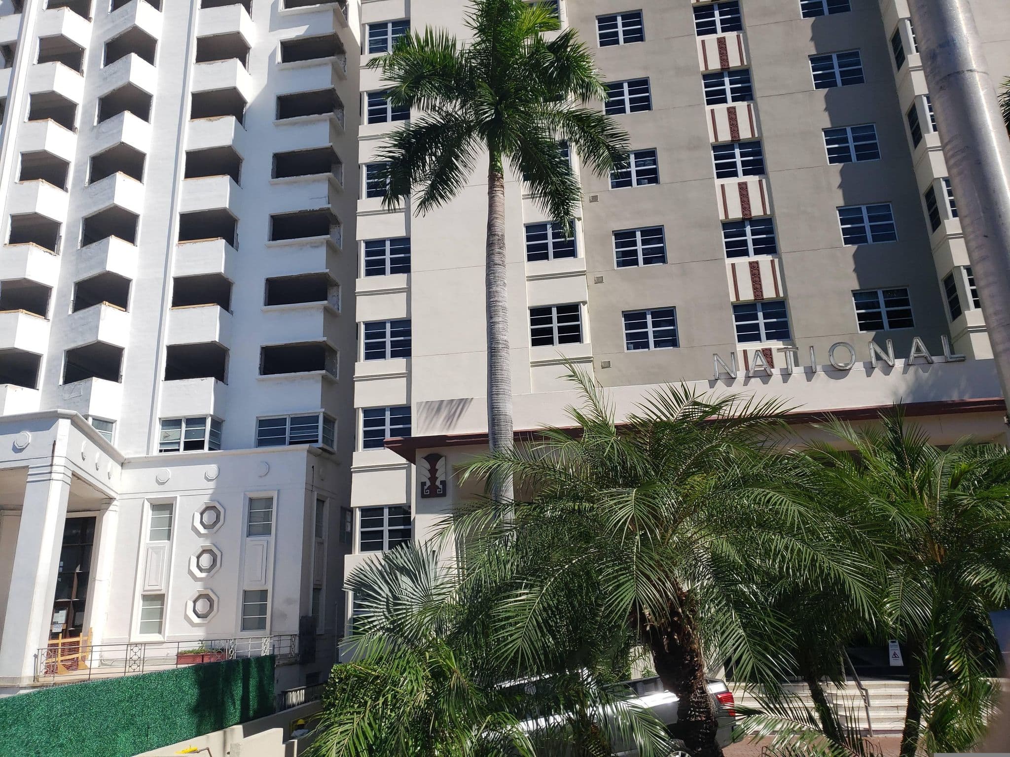 Street view near National Hotel Miami Beach, Miami Beach — © mapfool (CC BY-SA · Mapillary)