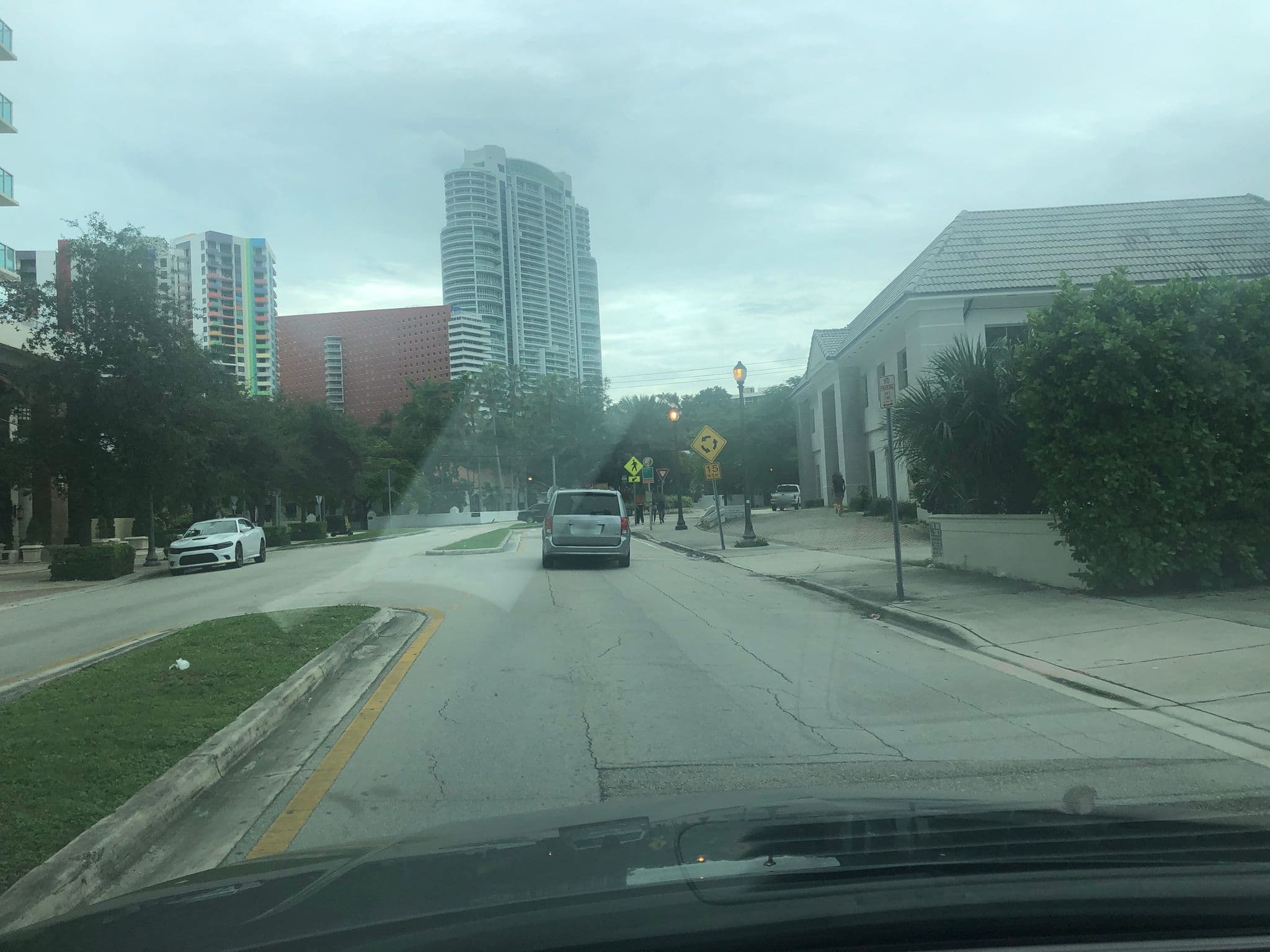 Street view near Pelican Stay, Miami — © luisjmateo (CC BY-SA · Mapillary)