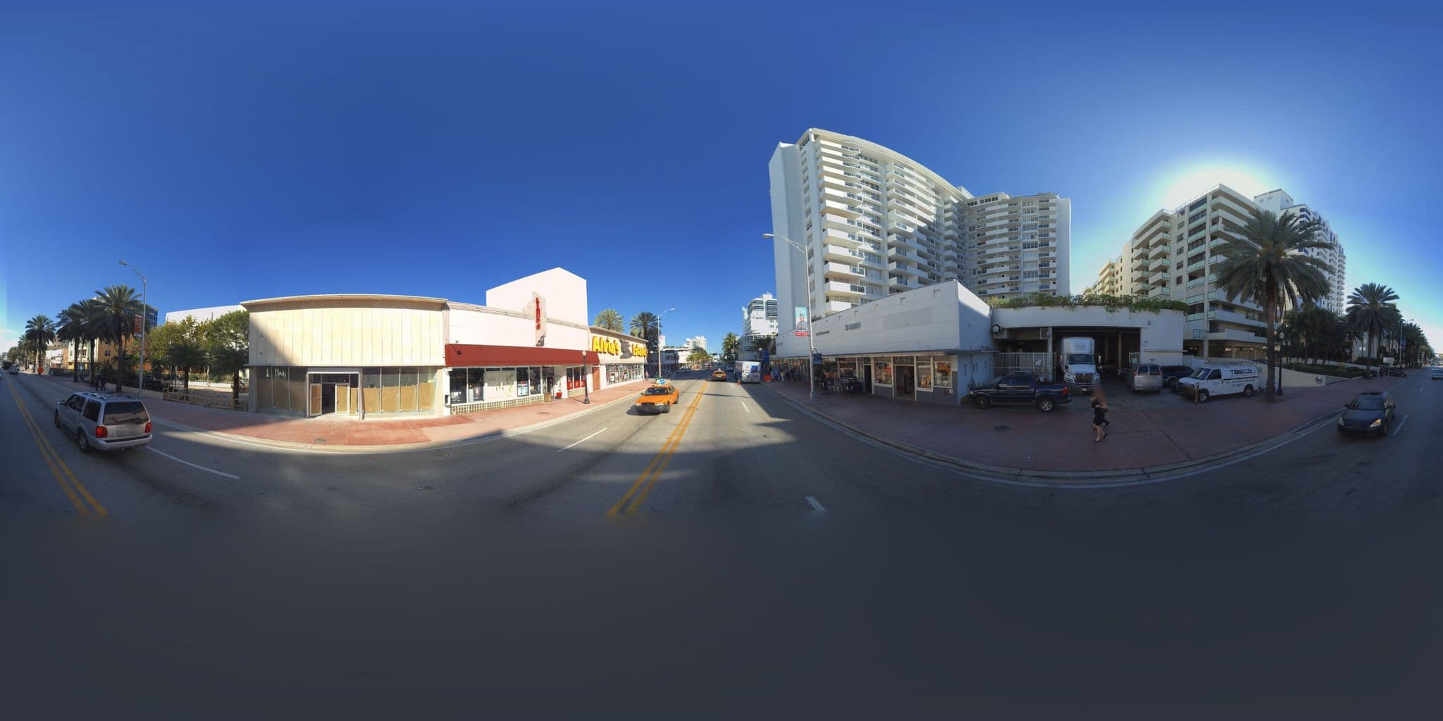 Street view near Nine Beach, Miami Beach — © microsoft (CC BY-SA · Mapillary)