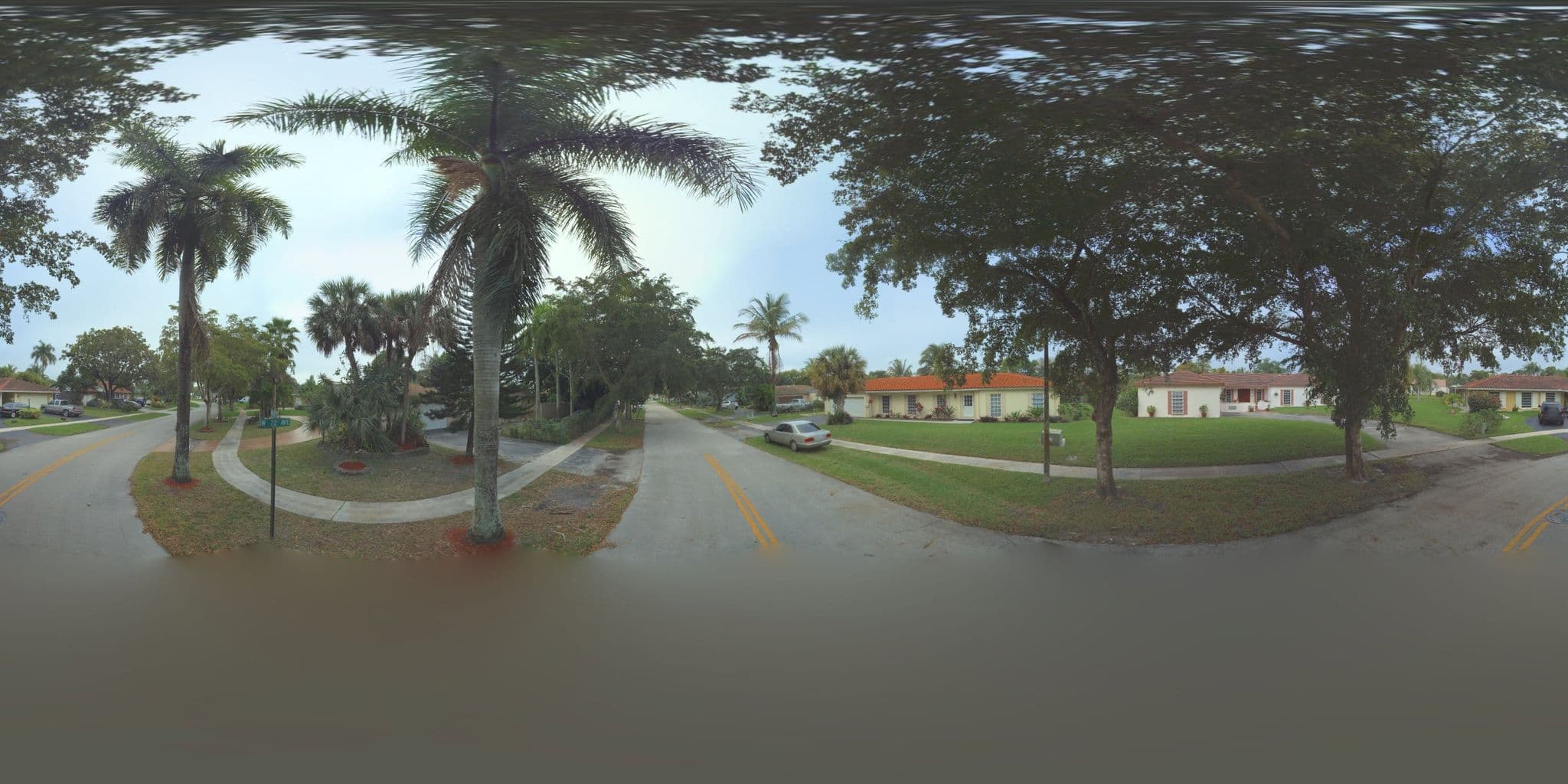 Street view near Lakeview Bed and Breakfast, Plantation — © microsoft (CC BY-SA · Mapillary)