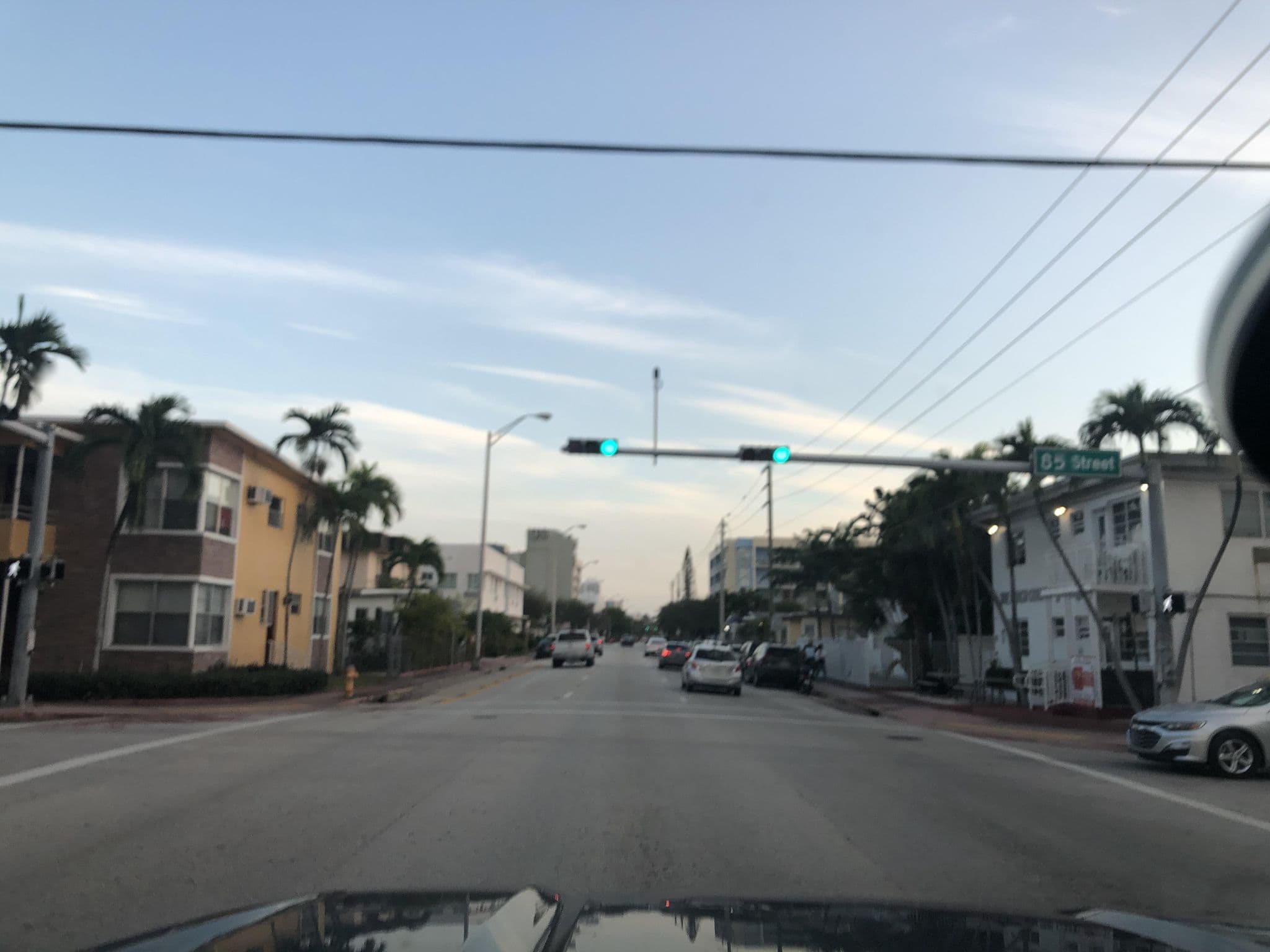 Street view near Paradise Inn Miami Beach, Surfside — © laye (CC BY-SA · Mapillary)