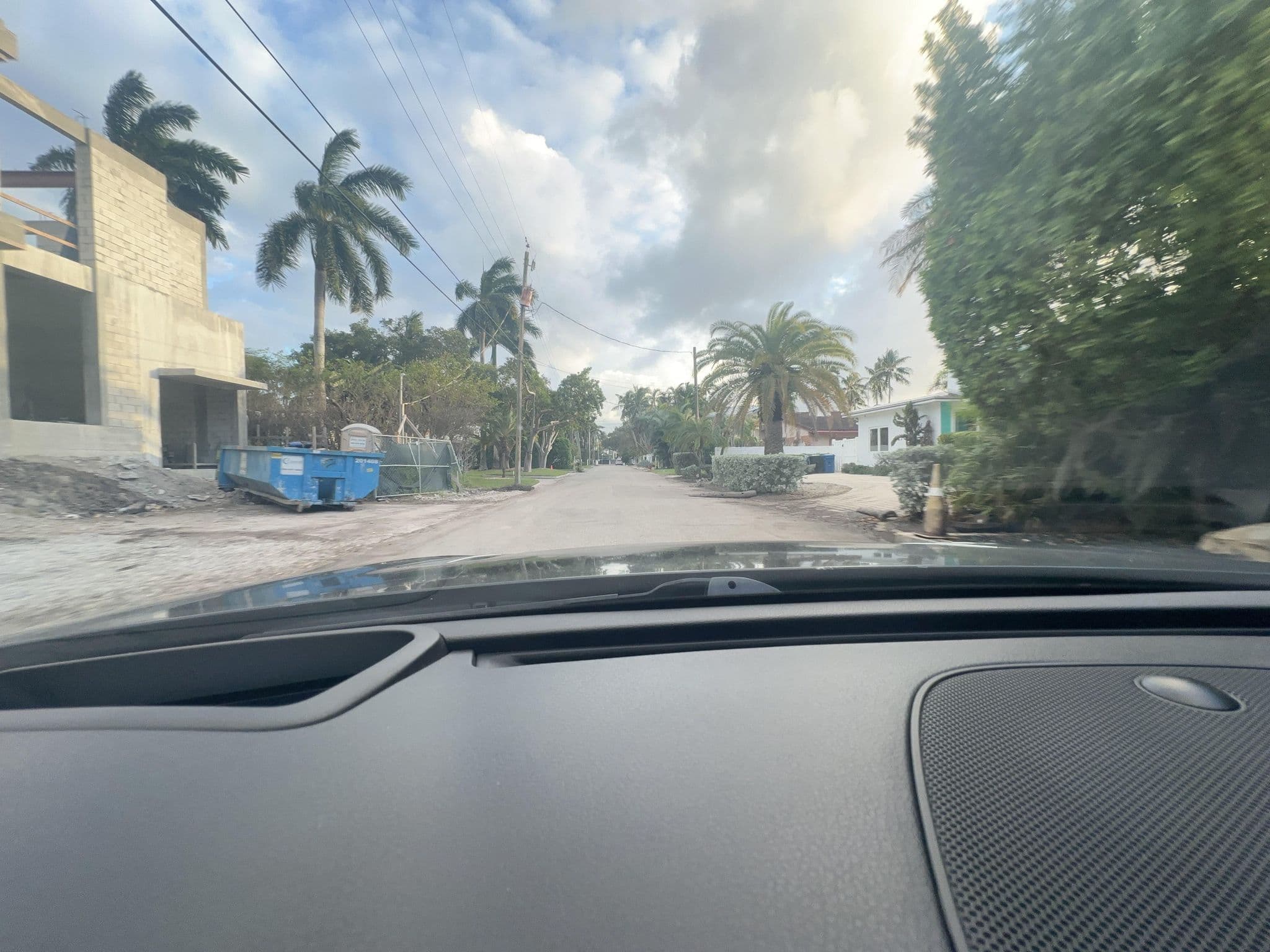 Street view near Tropical Paradise, Sunrise — © harse01 (CC BY-SA · Mapillary)