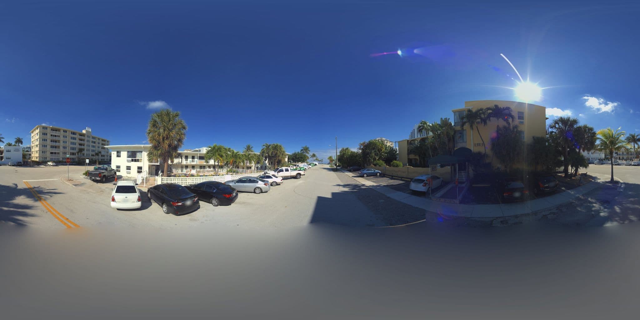 Street view near Sans Souci Hotel, Sunrise — © microsoft (CC BY-SA · Mapillary)