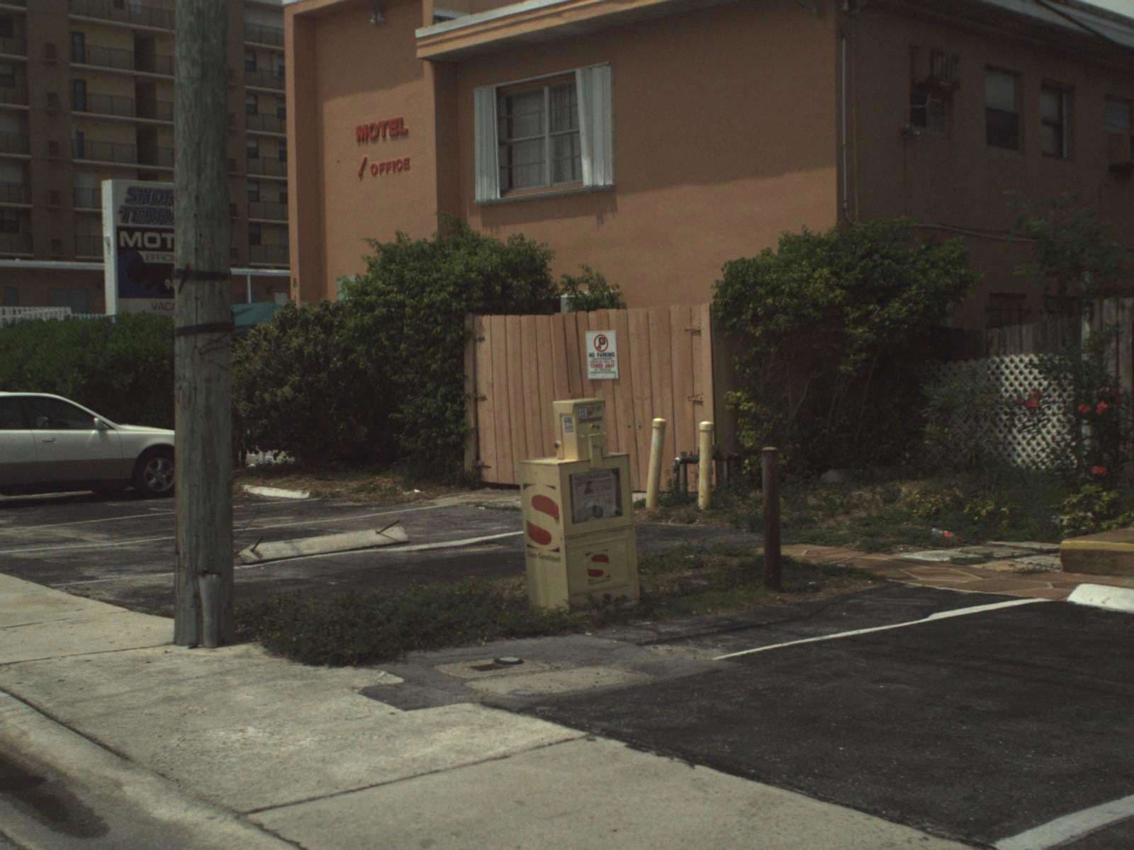 Street view near Budget Lodge & Foodmart, Lighthouse Point — © fdot_vl (CC BY-SA · Mapillary)