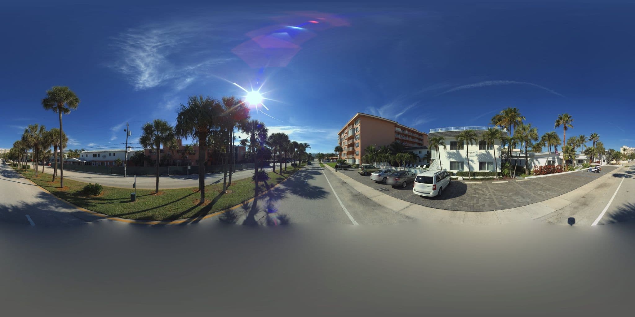 Street view near A Little Inn By The Sea, Lauderdale-by-the-Sea — © microsoft (CC BY-SA · Mapillary)