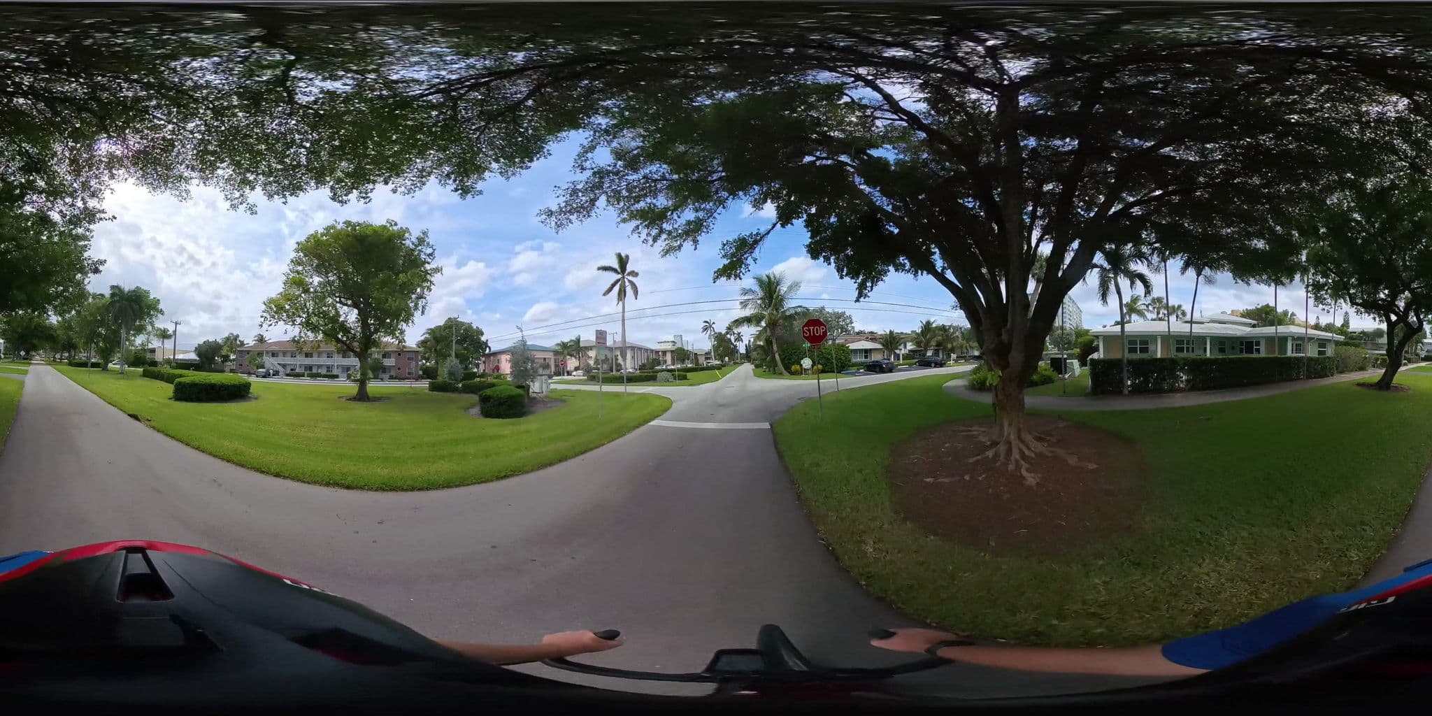 Street view near Turtle Beach Villas, Hillsboro Beach — © SurveyingCyclist (CC BY-SA · Mapillary)
