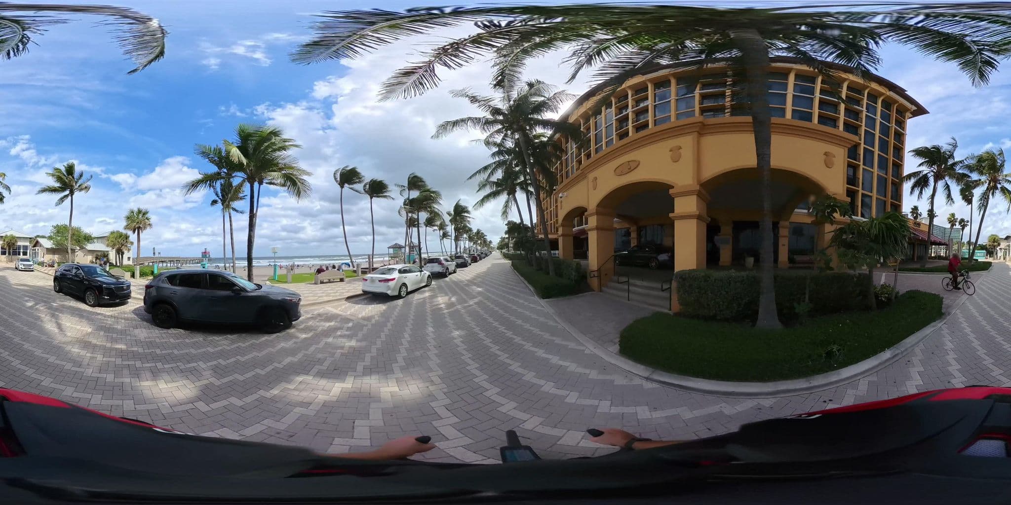Street view near Wyndham Deerfield Beach Resort, Deerfield Beach — © SurveyingCyclist (CC BY-SA · Mapillary)