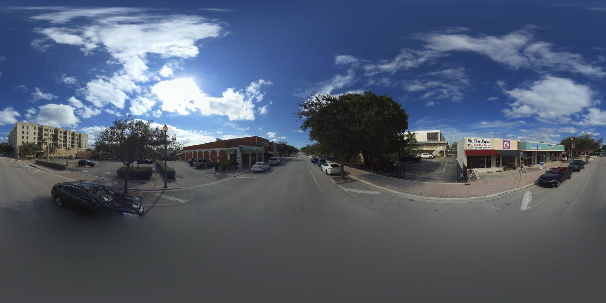 Street view near Hummingbird Hotel, Lake Worth Beach — © microsoft (CC BY-SA · Mapillary)