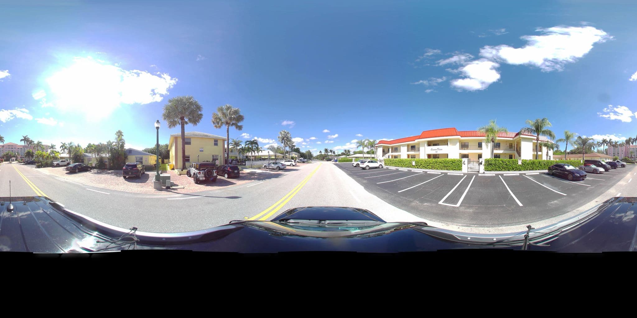 Street view near Lithuanus Motel Apartments, Palm Beach Shores — © eyoung_wsb (CC BY-SA · Mapillary)