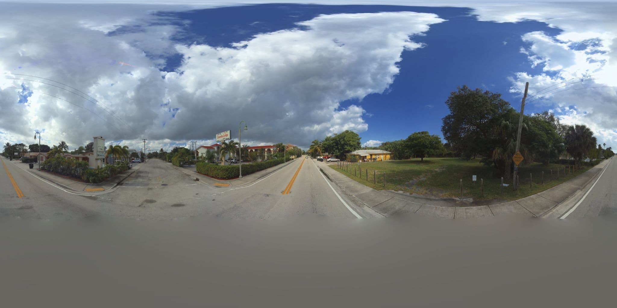 Street view near Scandia Lodge, Lake Worth Beach — © microsoft (CC BY-SA · Mapillary)