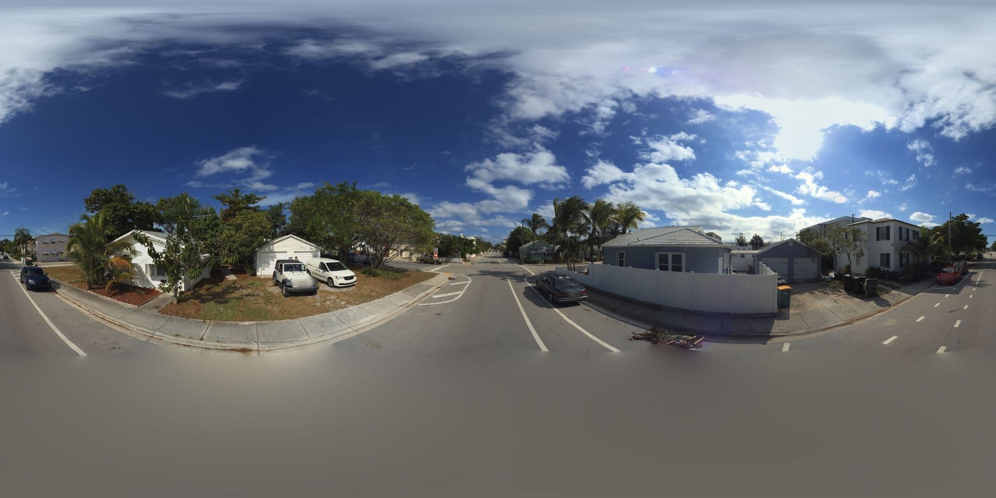 Street view near Mango Groves, Lake Worth Beach — © microsoft (CC BY-SA · Mapillary)