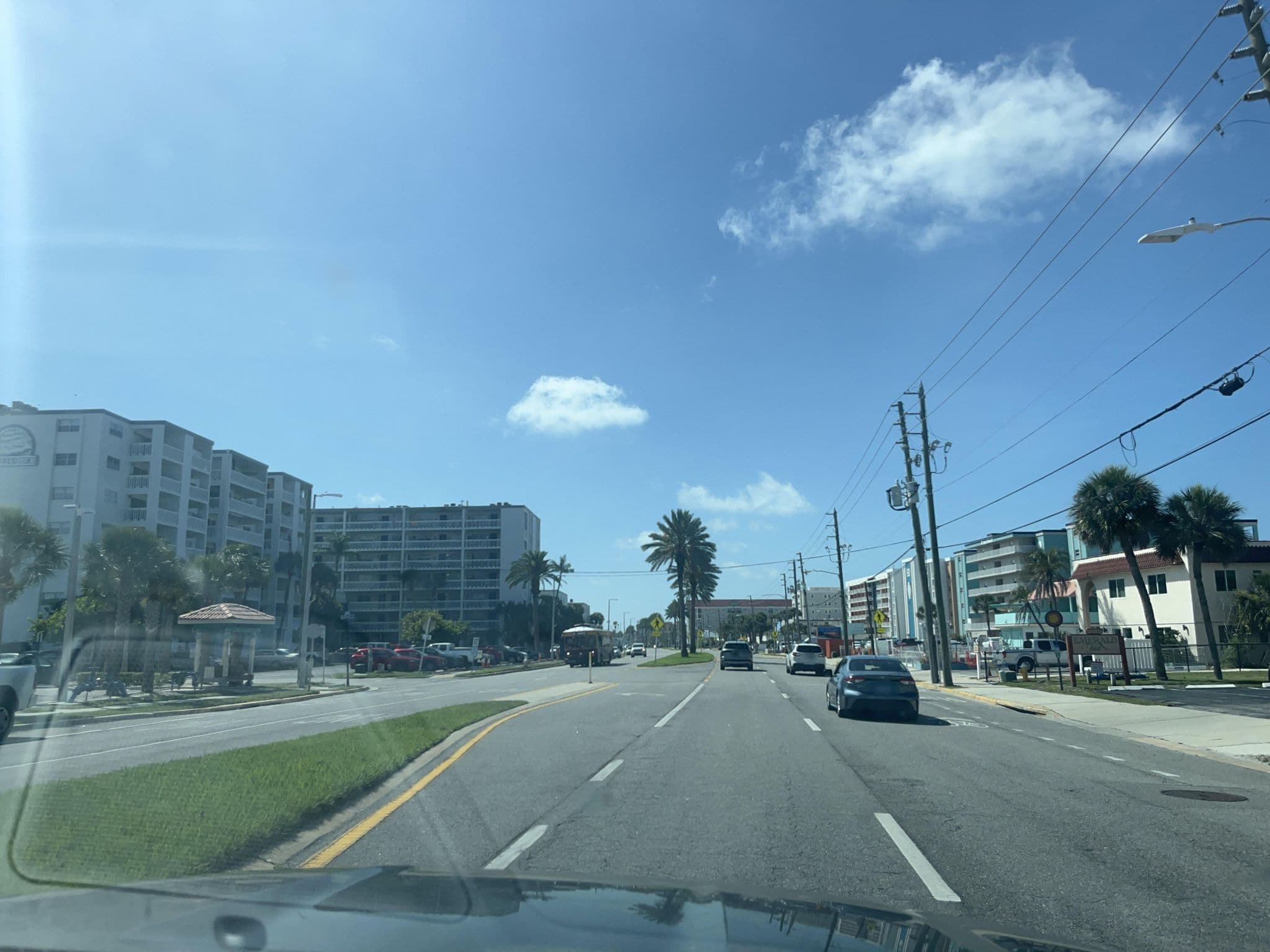 Street view near Grand Shores West Resort, Redington Shores — © DriveWithHoang (CC BY-SA · Mapillary)