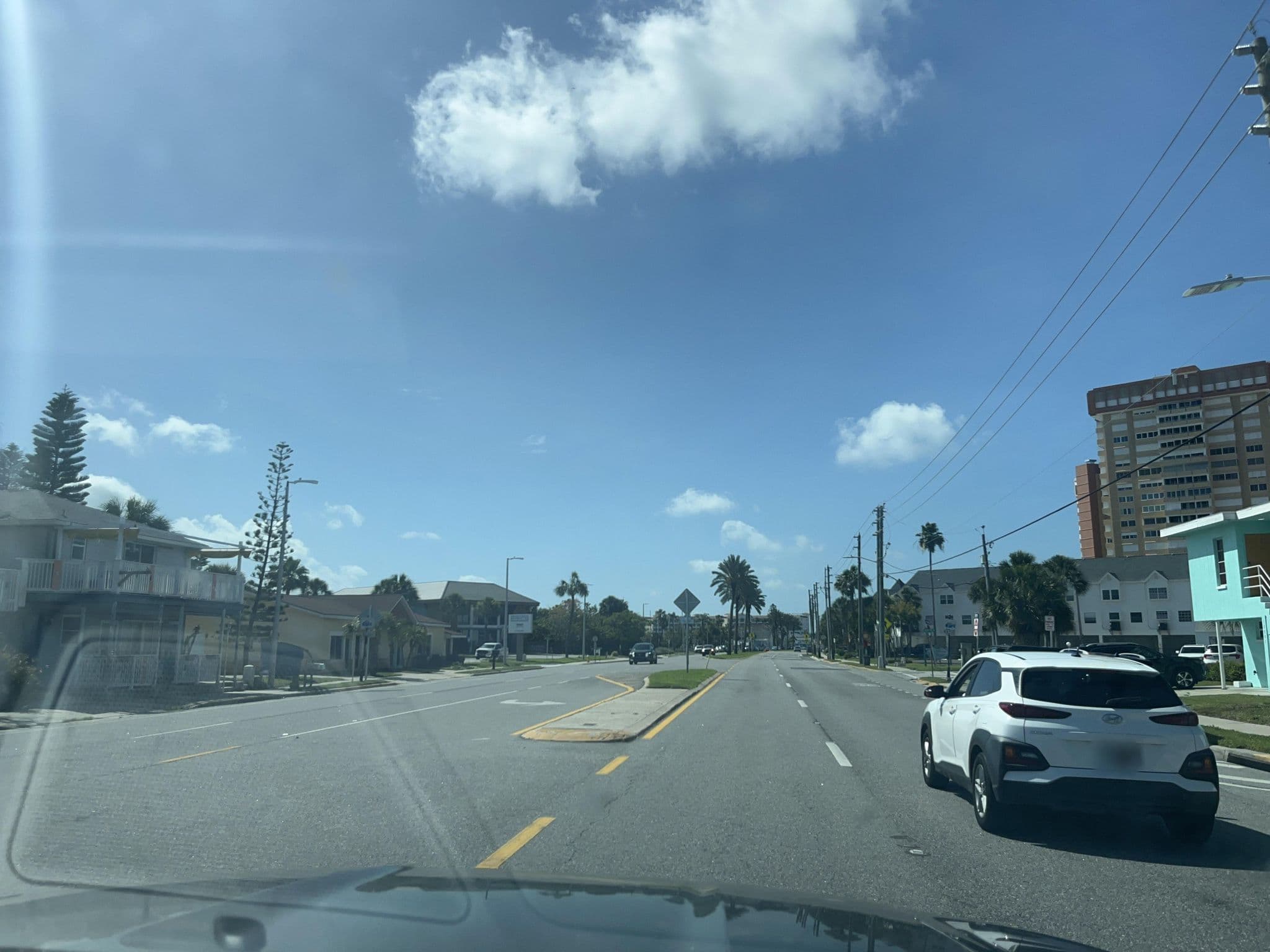 Street view near Surfside Cabanas, Redington Shores — © DriveWithHoang (CC BY-SA · Mapillary)