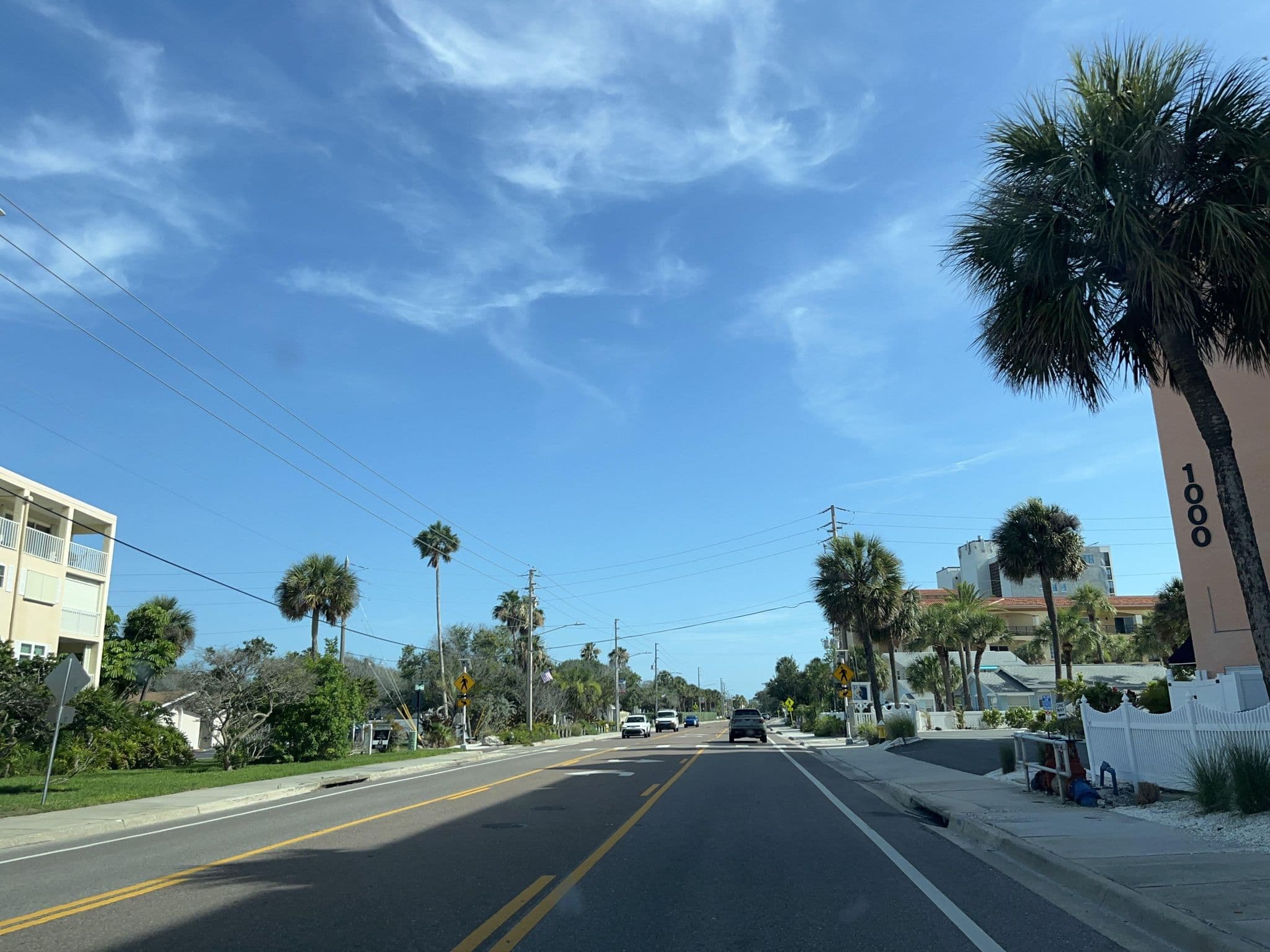 Street view near the reef, Indian Rocks Beach — © DriveWithHoang (CC BY-SA · Mapillary)