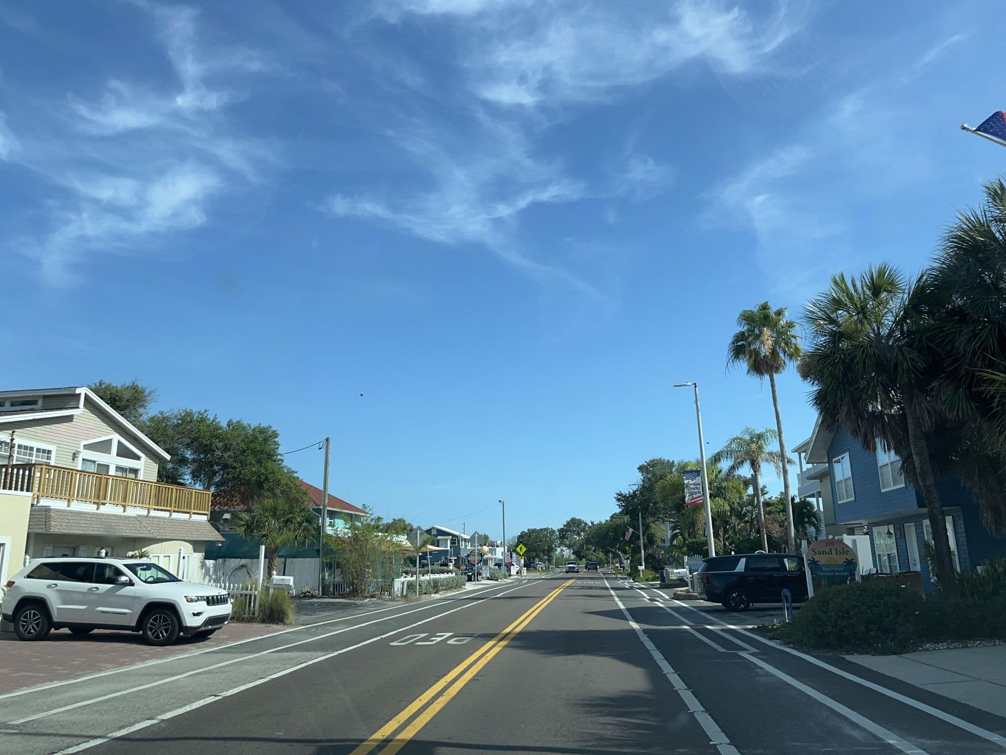 Street view near Arbors Seaside Cottages, Indian Rocks Beach — © DriveWithHoang (CC BY-SA · Mapillary)