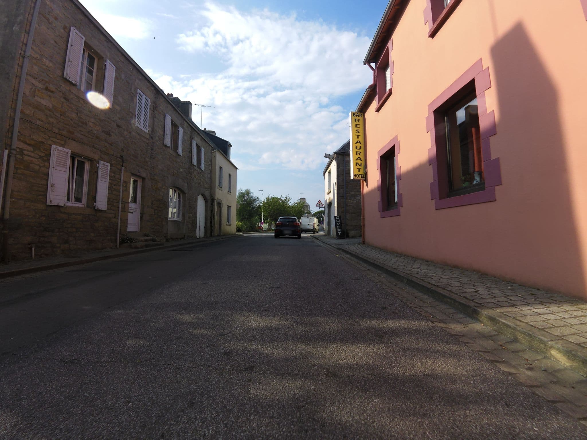 Street view near Le Capricorne, Pouldreuzic — © hamlet (CC BY-SA · Mapillary)