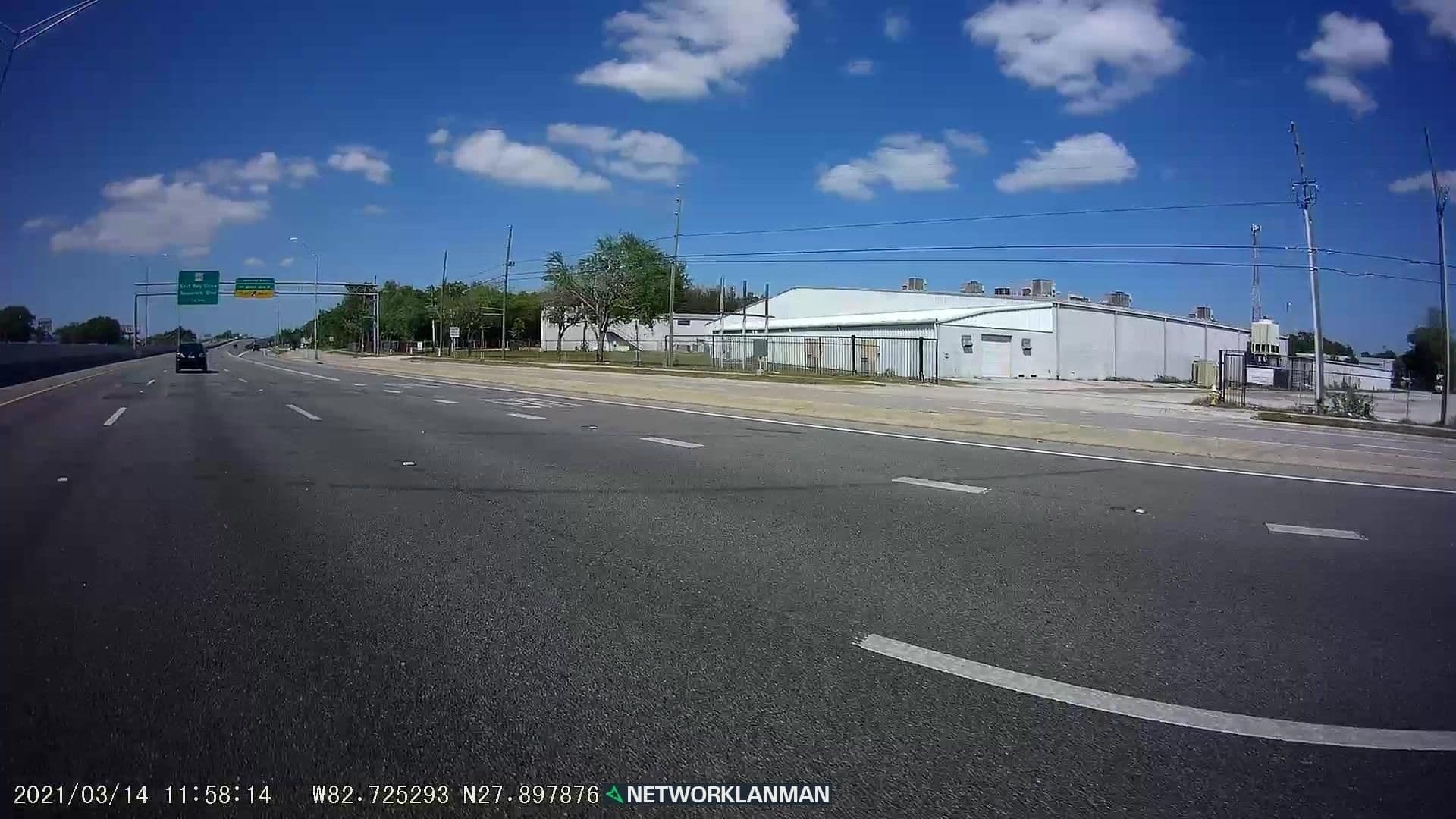 Street view near Hell, South Highpoint — © networklanman (CC BY-SA · Mapillary)