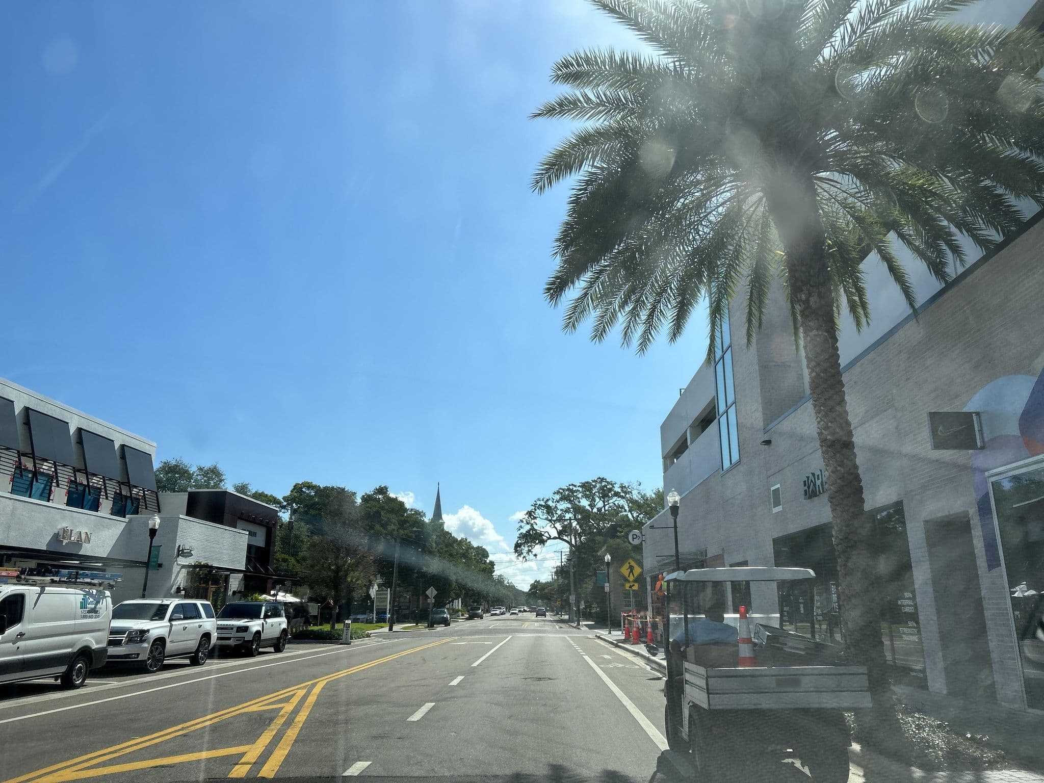 Street view near Palihouse, Tampa — © PalauanReich (CC BY-SA · Mapillary)