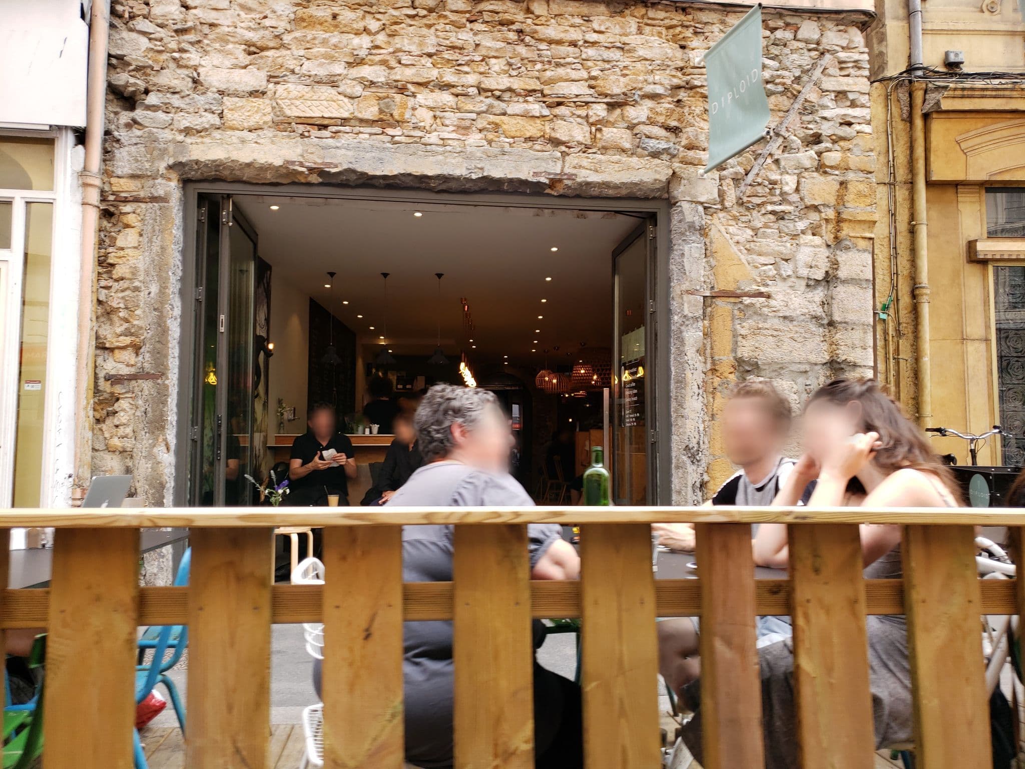 Street view near Hôtel de Paris, Lyon 01 — © mapfool (CC BY-SA · Mapillary)