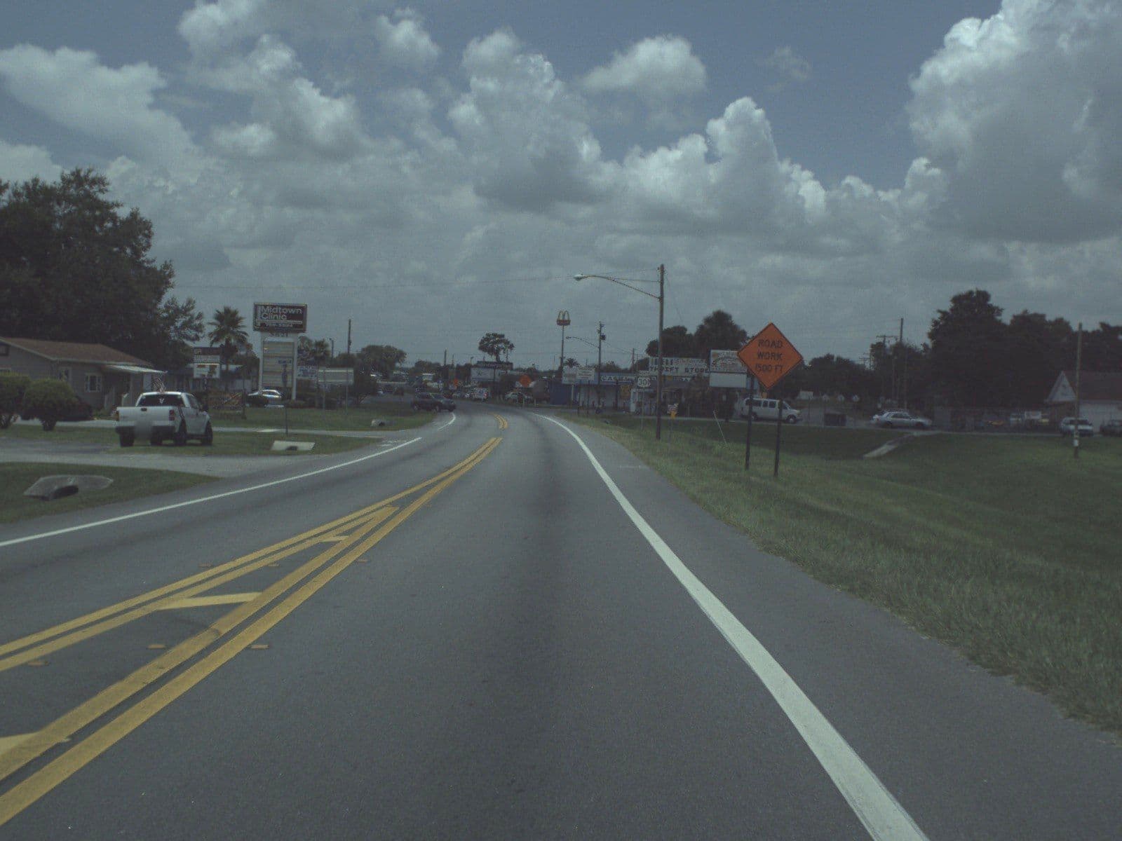 Street view near Roadstar Hotel, Zephyrhills — © fdot_vl (CC BY-SA · Mapillary)