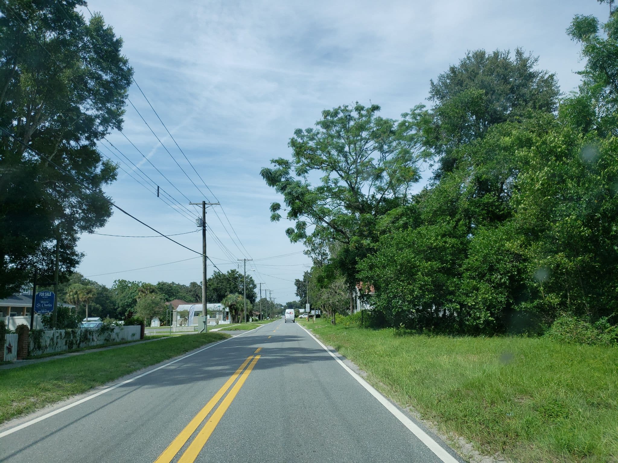 Street view near St Charles Inn, Saint Leo — © jackdripper (CC BY-SA · Mapillary)