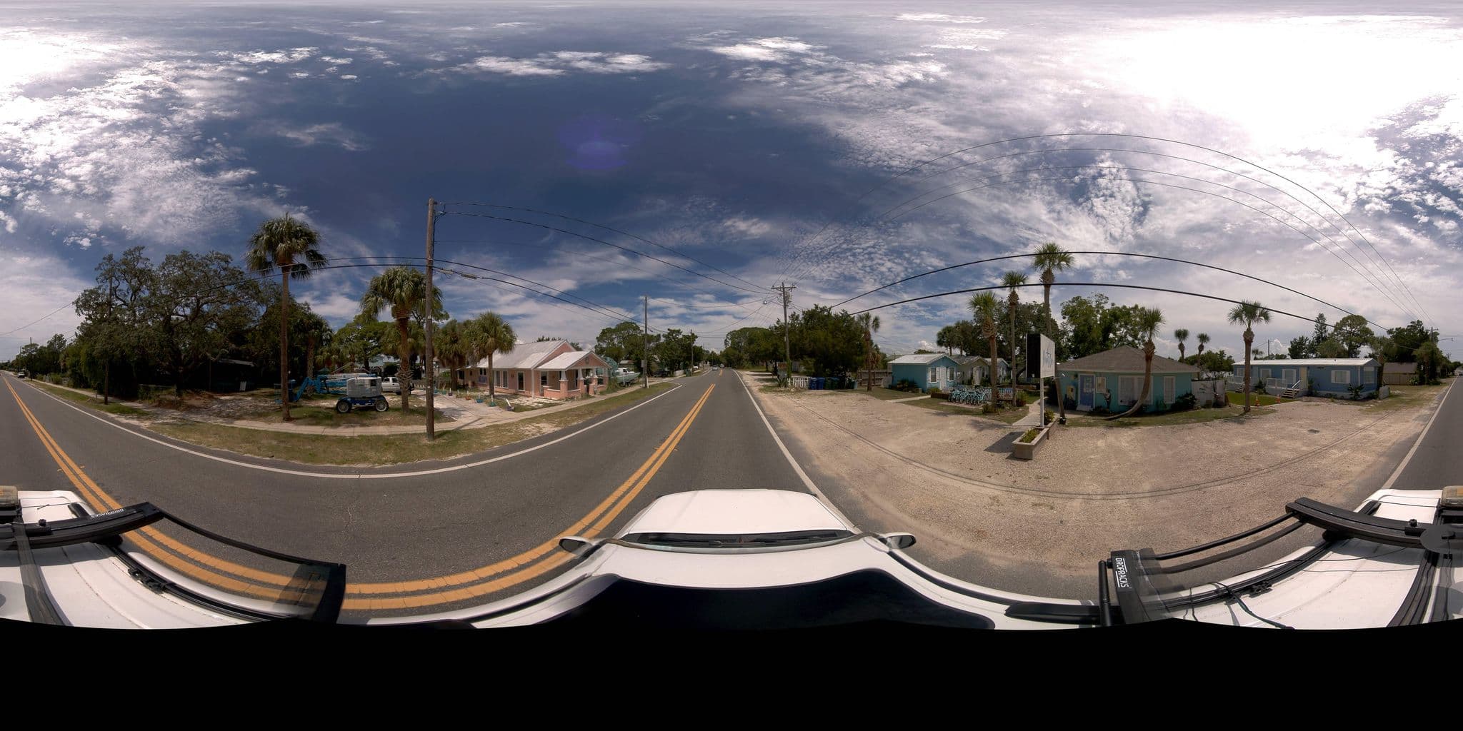 Street view near Pirates Cove Lodge, Inglis — © Sitetour (CC BY-SA · Mapillary)