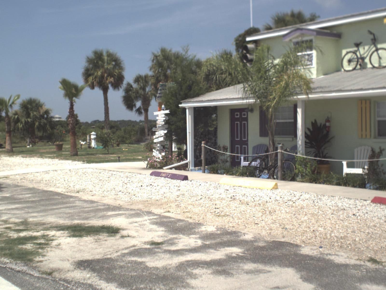 Street view near Low-Key Hideaway, Inglis — © fdot_vl (CC BY-SA · Mapillary)