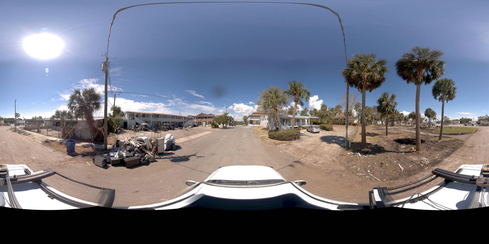 Street view near Cedar Key Motel, Inglis — © Sitetour (CC BY-SA · Mapillary)