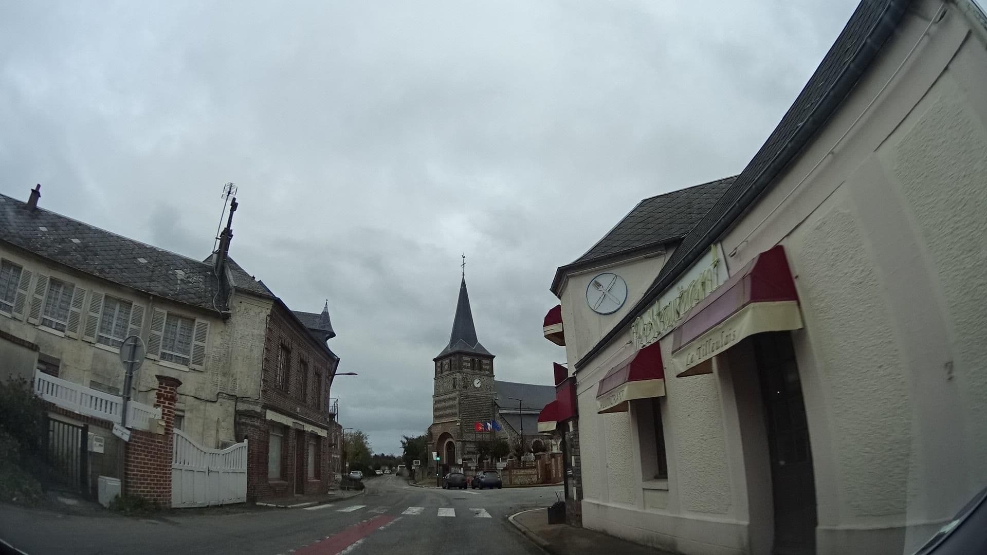 Street view near Saint-Christophe, Étretat — © panieravide (CC BY-SA · Mapillary)