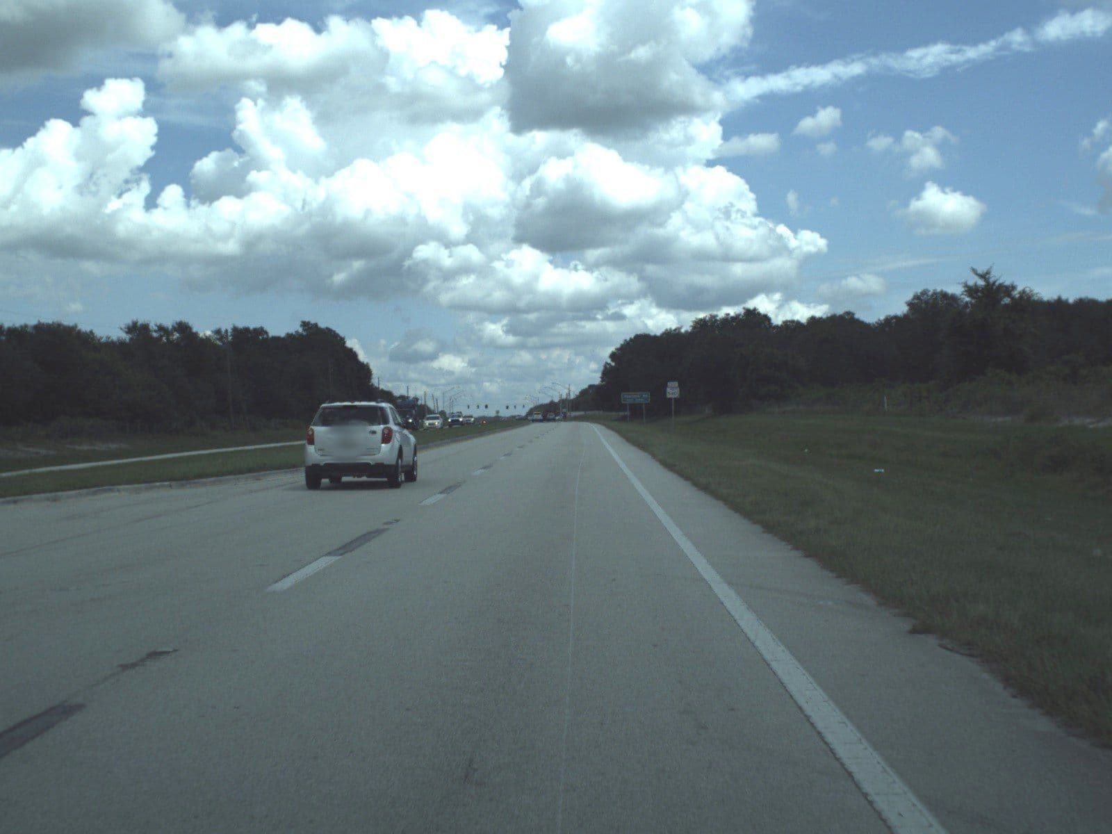 Street view near Terrace Hotel, Jan-Phyl Village — © fdot_vl (CC BY-SA · Mapillary)