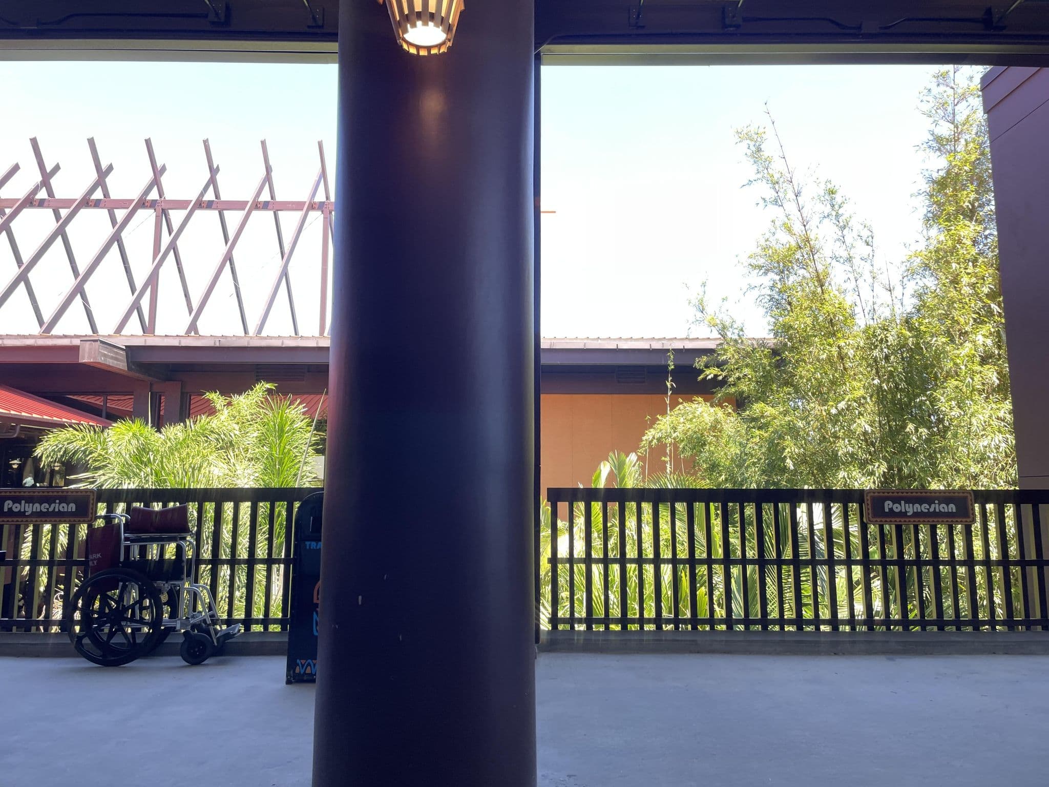 Street view near Great Ceremonial House, Horizon West — © jonahadkins (CC BY-SA · Mapillary)