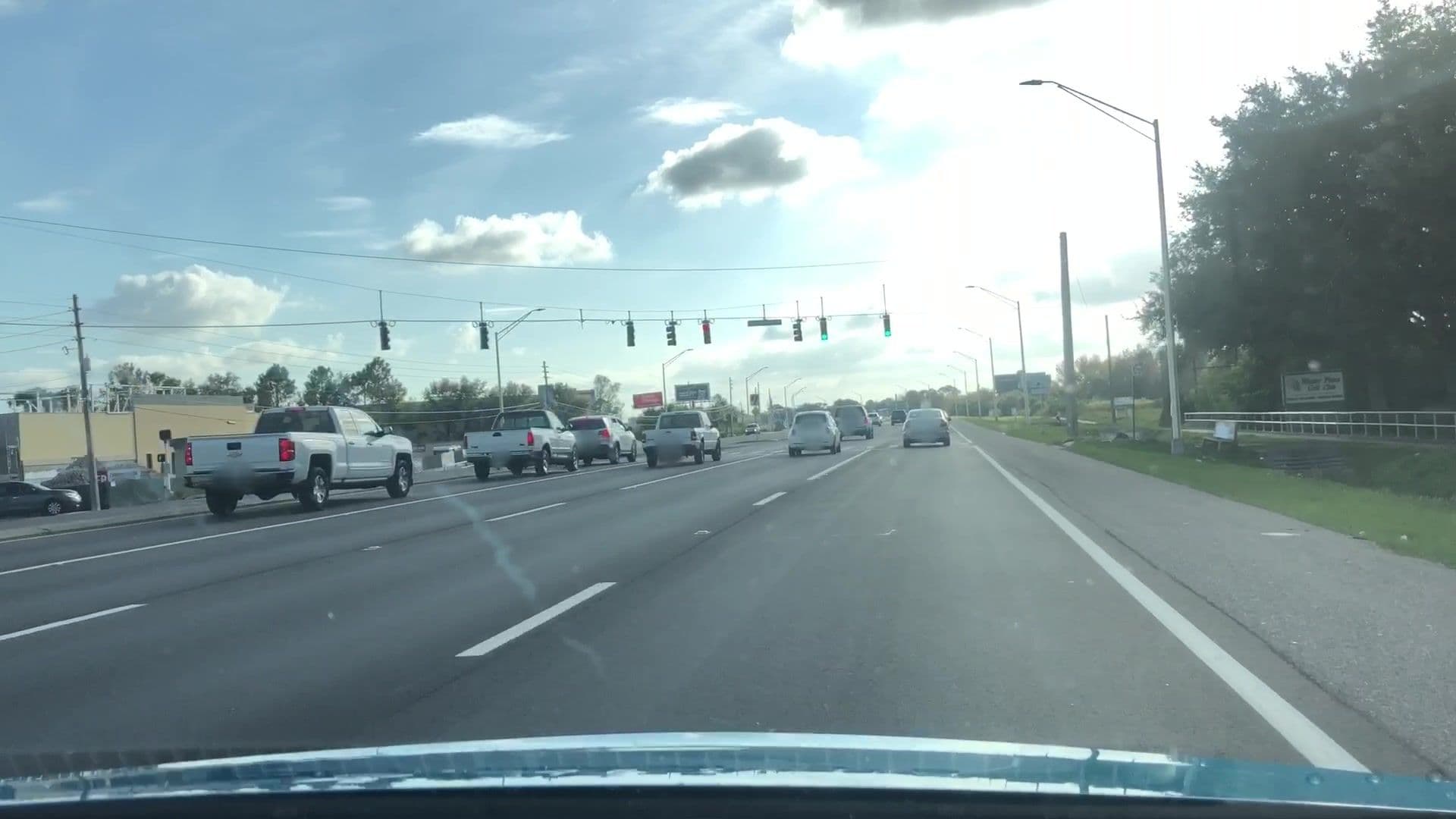 Street view near Trust International, Union Park — © lvl5 (CC BY-SA · Mapillary)